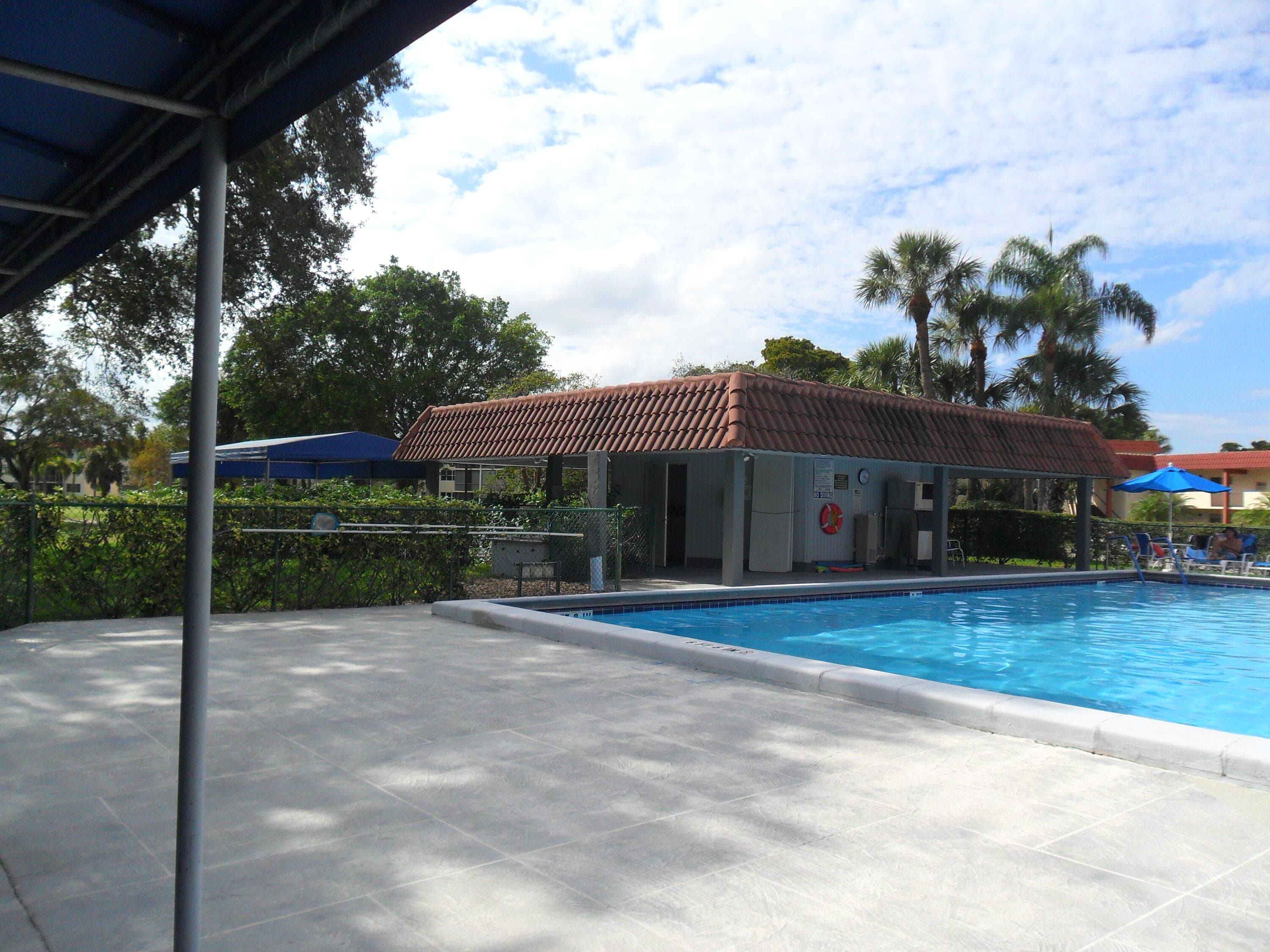 681 S Hollybrook Drive 105, Pembroke Pines, FL 33025 25