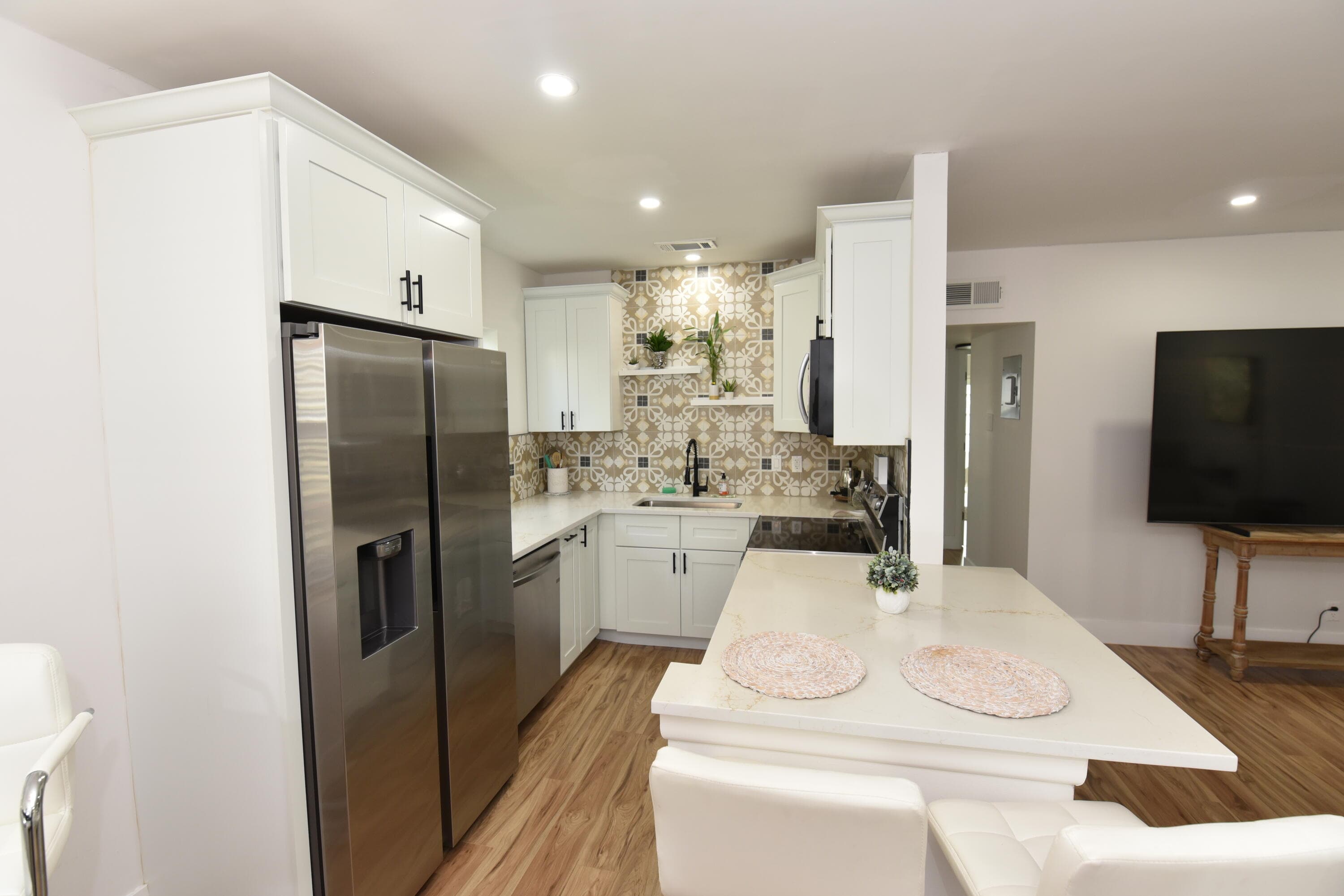 112 Salisbury E, West Palm Beach, FL 33417 4