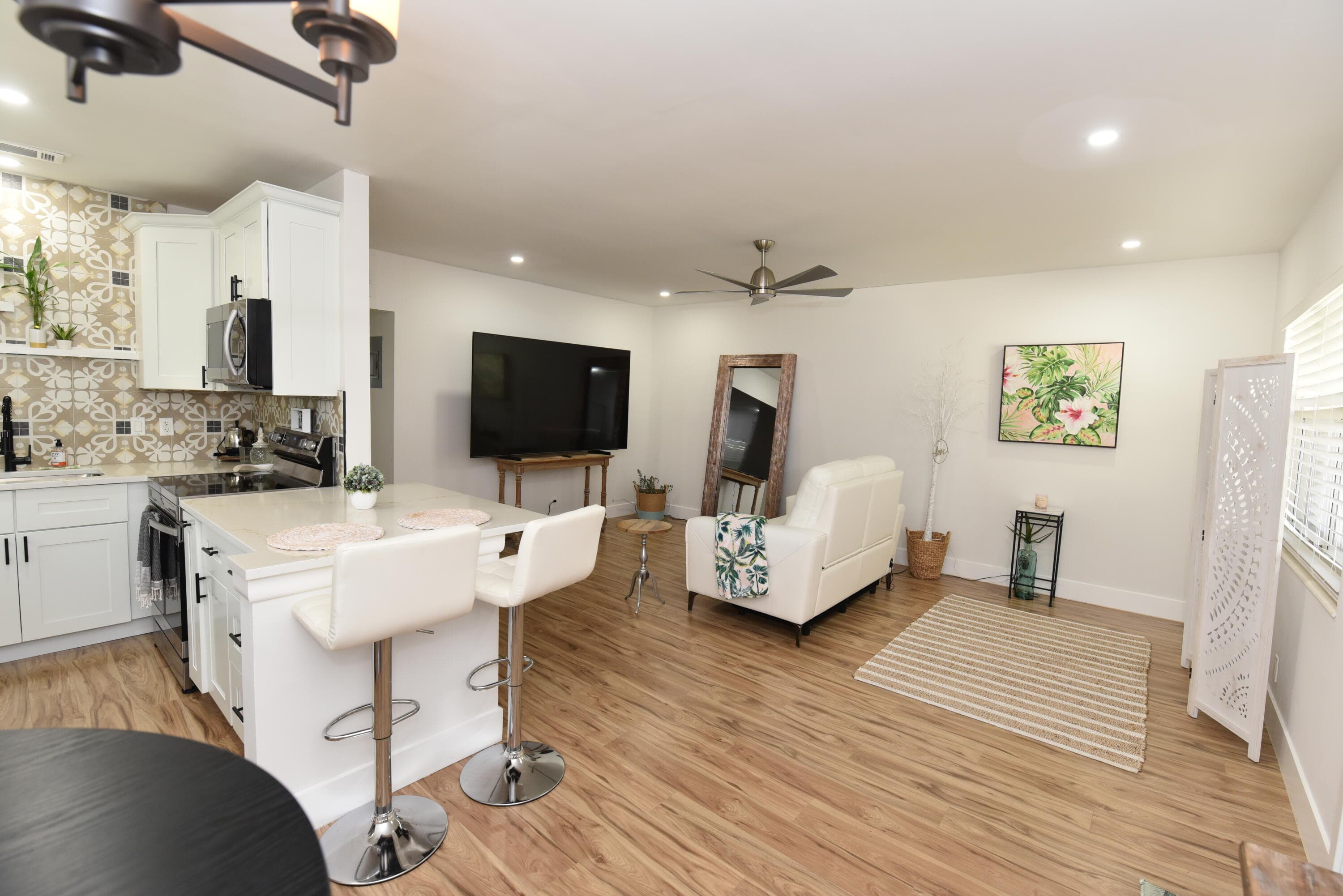 112 Salisbury E, West Palm Beach, FL 33417 5