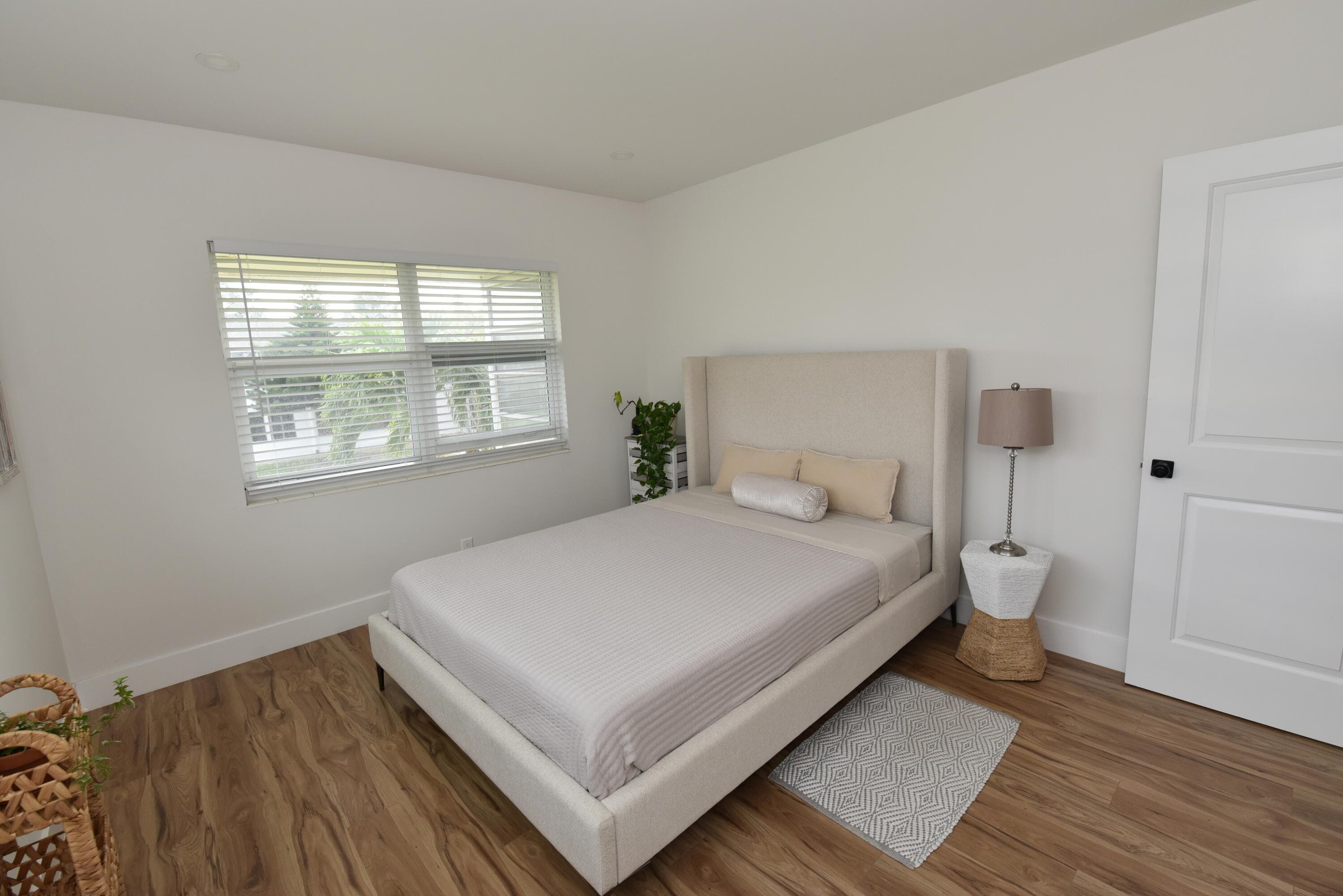 112 Salisbury E, West Palm Beach, FL 33417 13