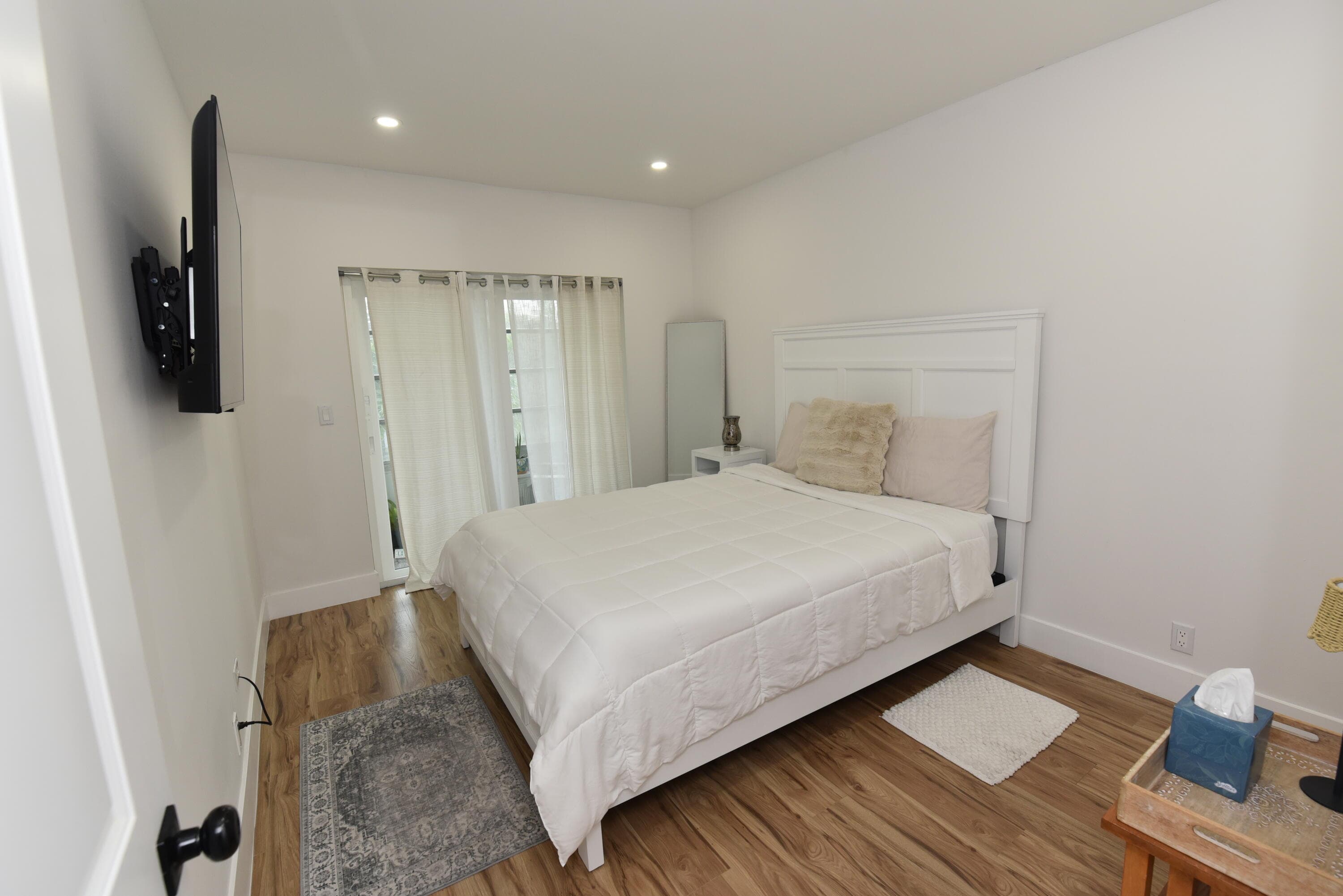 112 Salisbury E, West Palm Beach, FL 33417 19