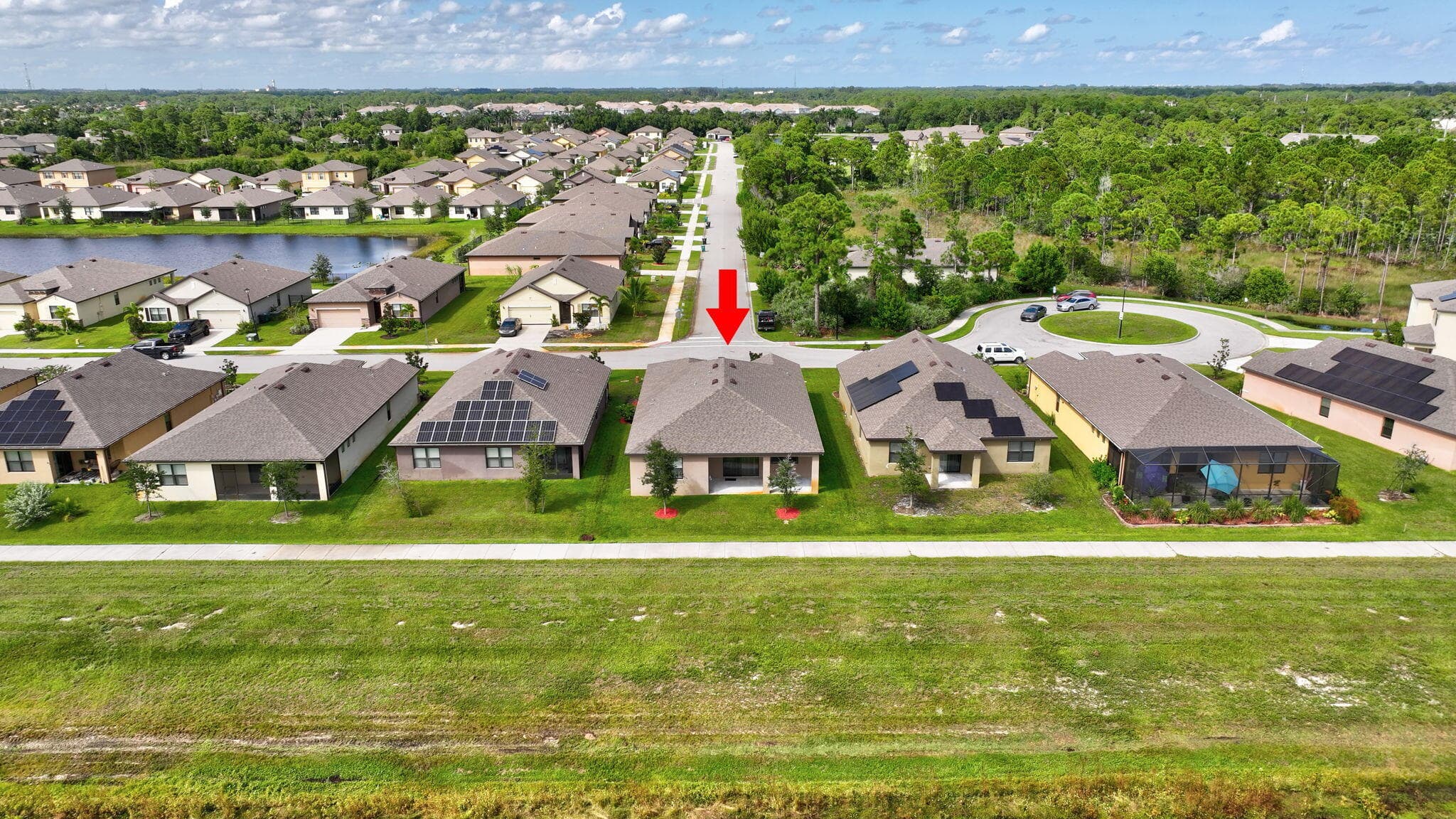 6343 NW Regent Street, Port St. Lucie, FL 34983 4