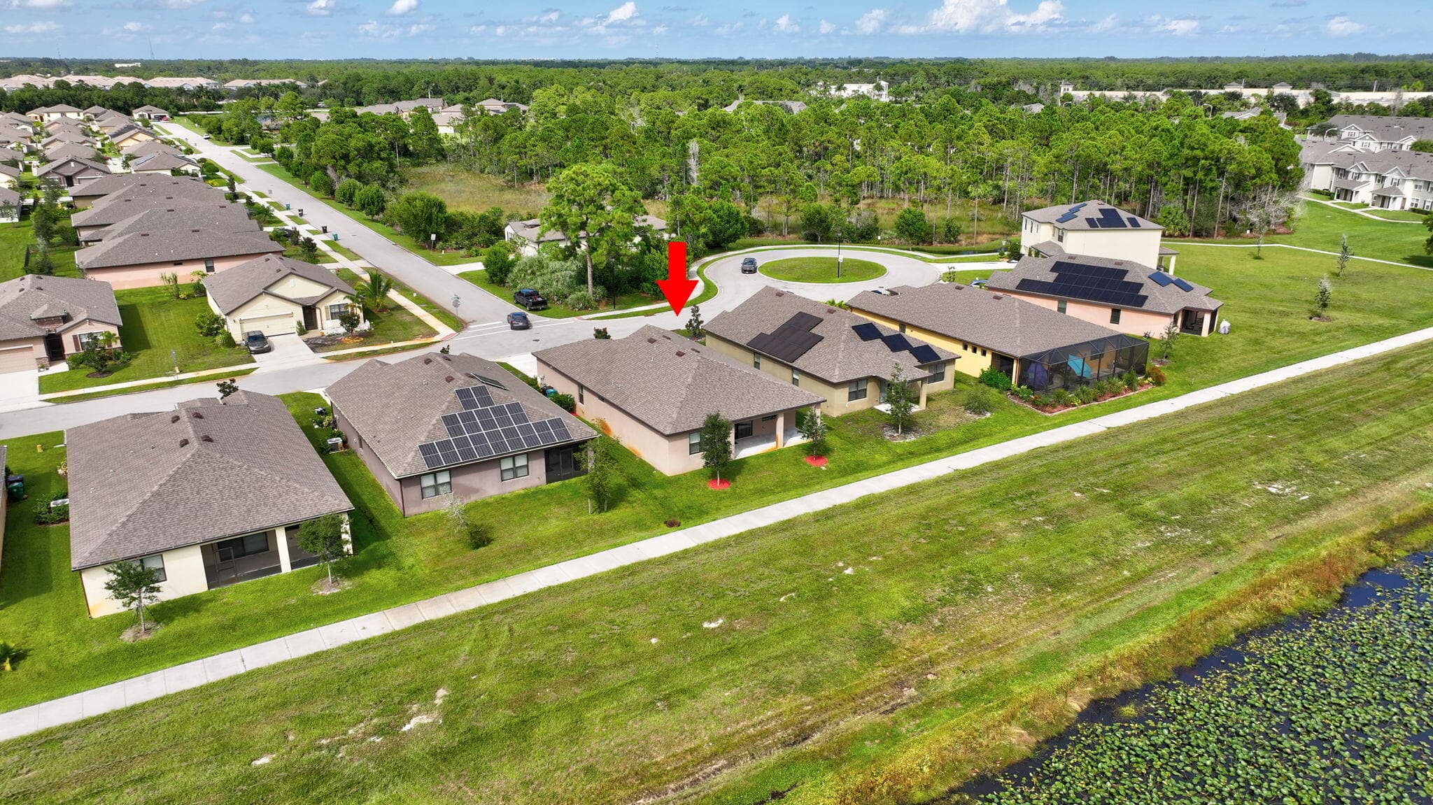 6343 NW Regent Street, Port St. Lucie, FL 34983 5