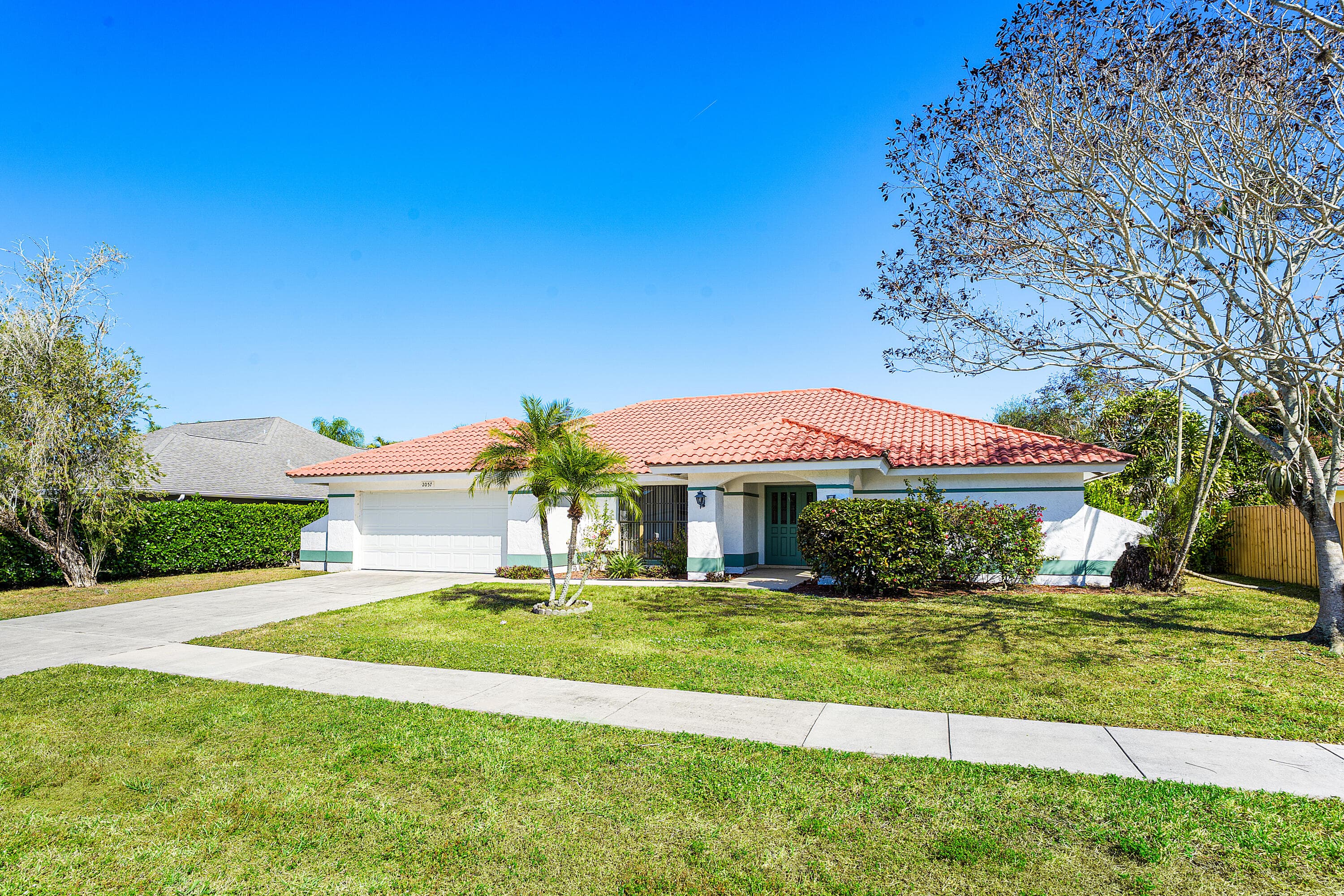 2057 Amesbury Circle, Wellington, FL 33414 3
