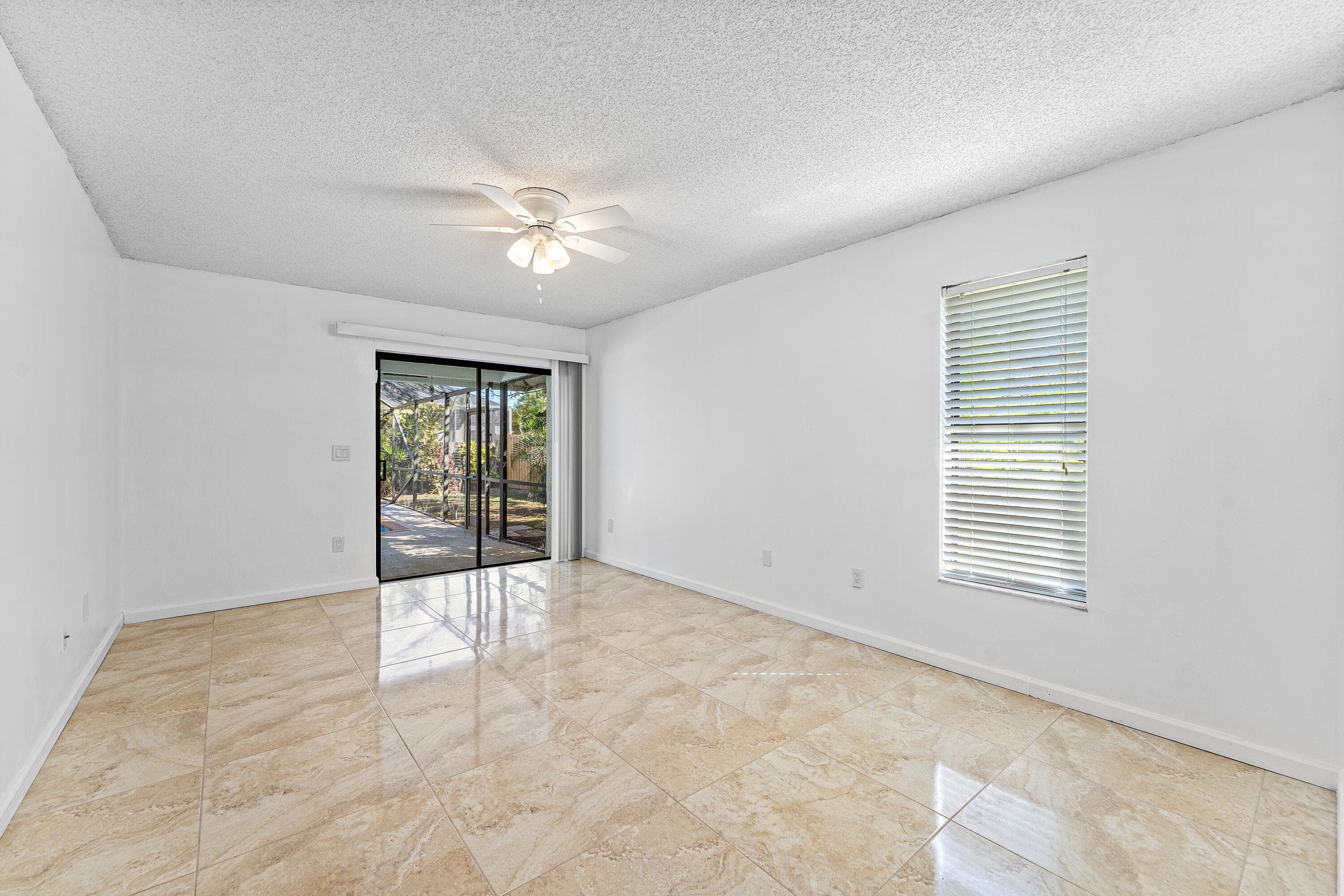 2057 Amesbury Circle, Wellington, FL 33414 19