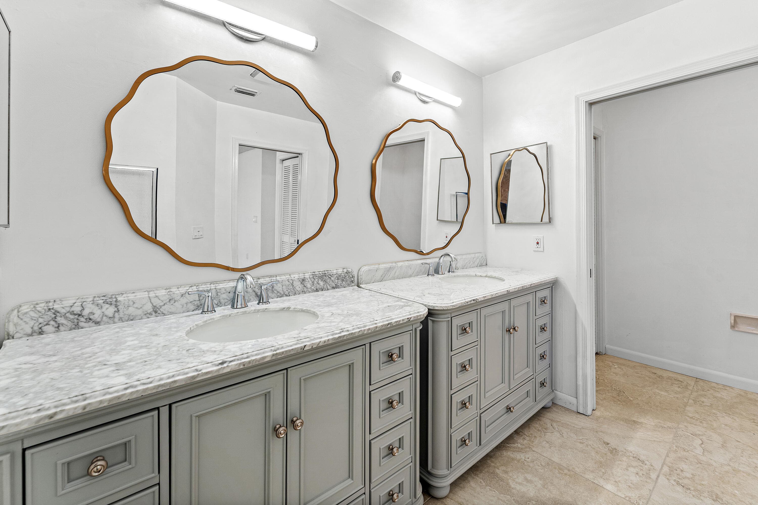2057 Amesbury Circle, Wellington, FL 33414 22