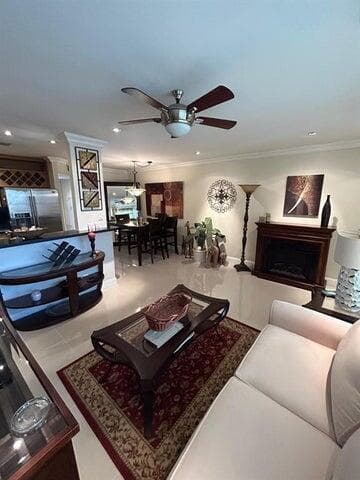 9141 Sunrise Lakes Boulevard 208, Sunrise, FL 33322 3