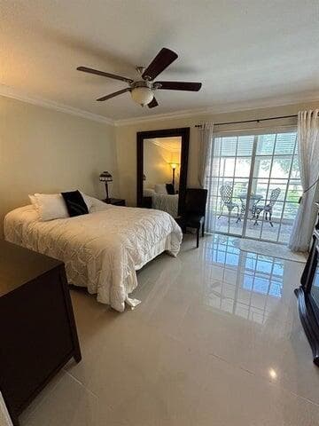 9141 Sunrise Lakes Boulevard 208, Sunrise, FL 33322 8