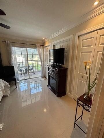 9141 Sunrise Lakes Boulevard 208, Sunrise, FL 33322 10