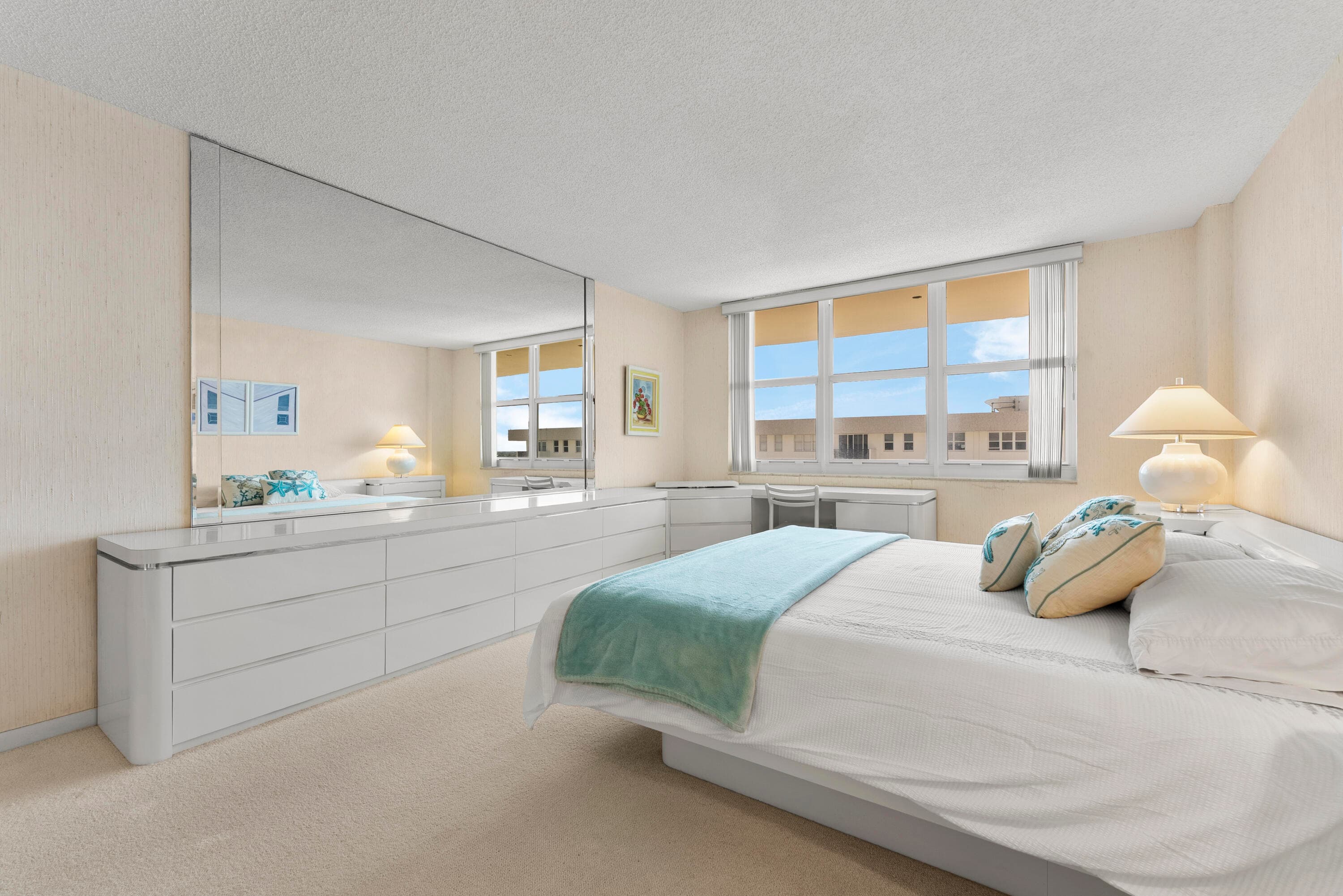 1149 Hillsboro Mile 1008, Hillsboro Beach, FL 33062 22