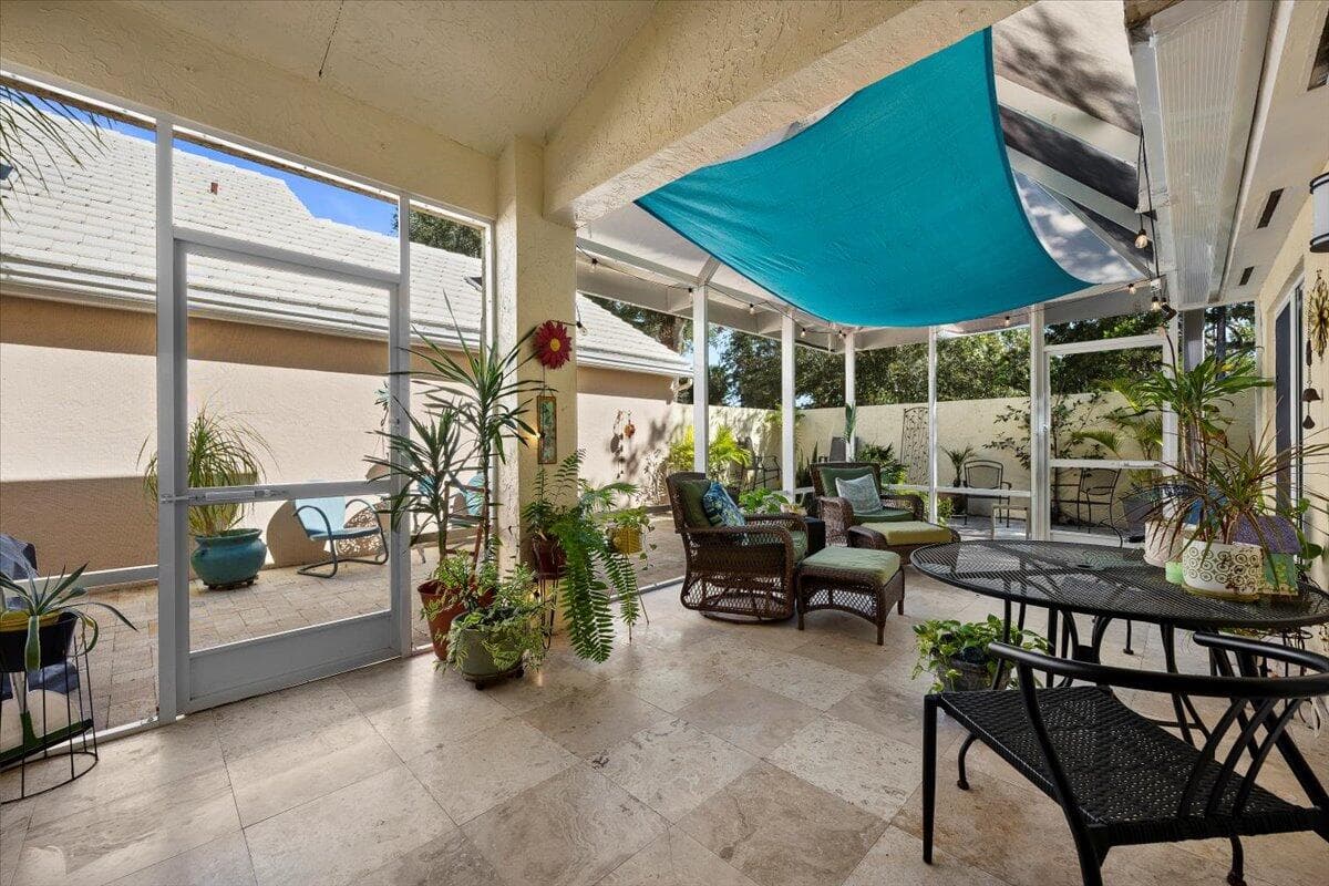 11 Dorchester Circle, Palm Beach Gardens, FL 33418 3