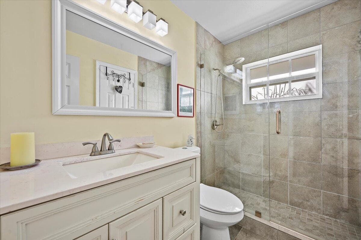 11 Dorchester Circle, Palm Beach Gardens, FL 33418 16
