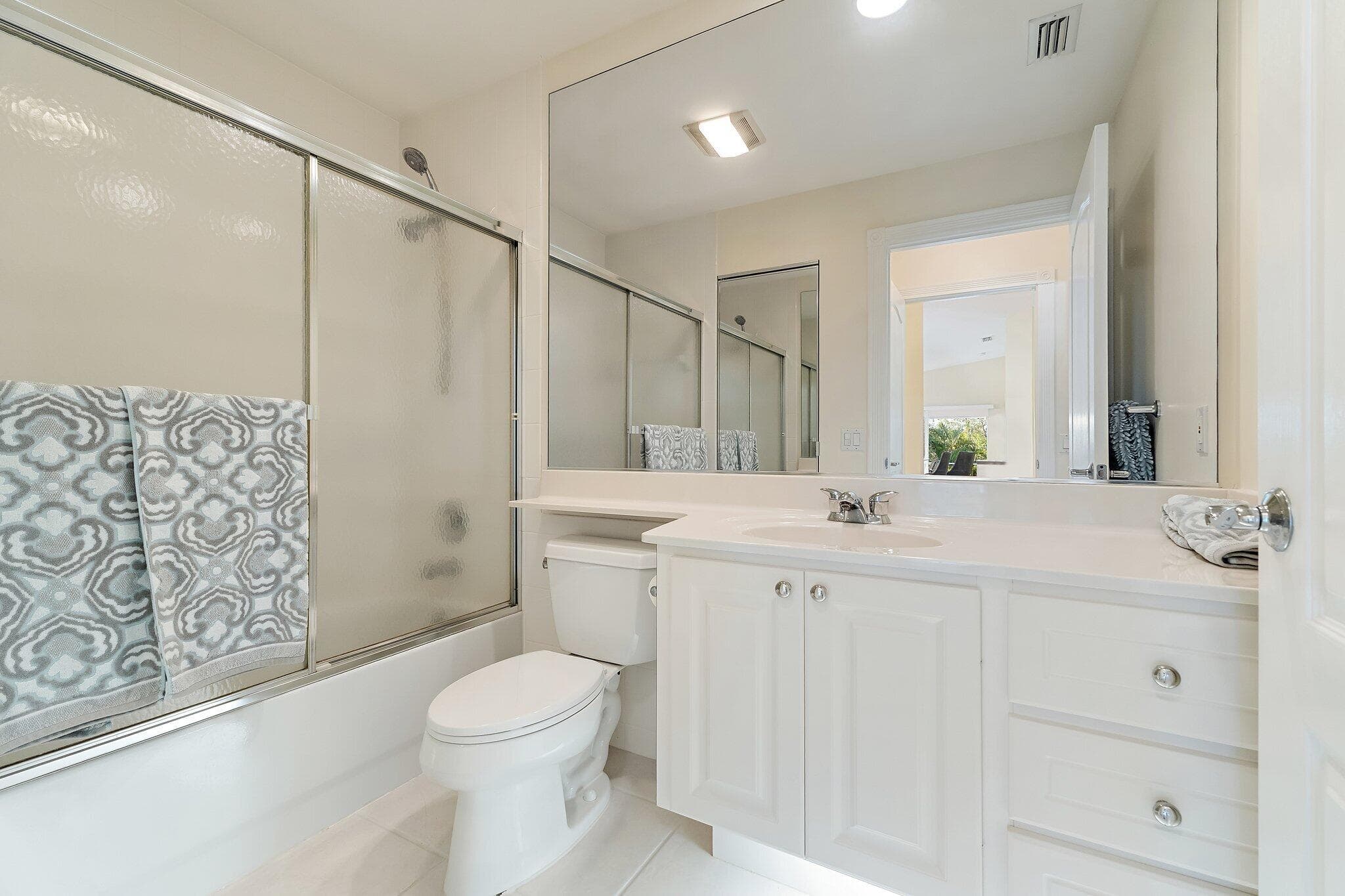 8991 SE Eldorado Way, Hobe Sound, FL 33455 25