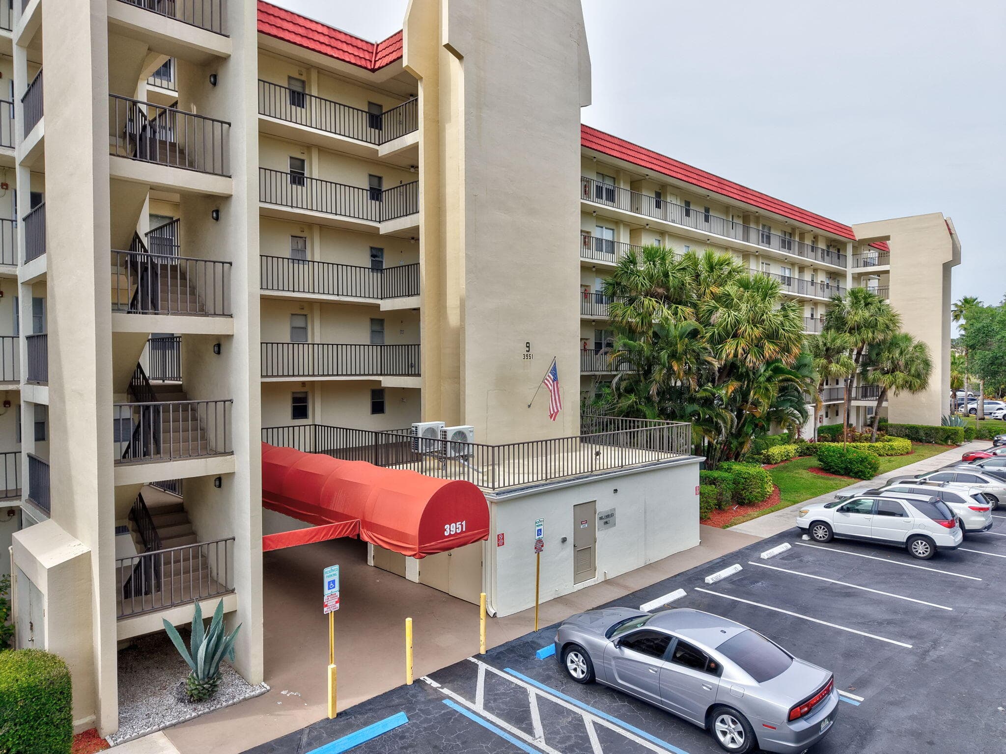 3951 Via Poinciana 415, Lake Worth, FL 33467 26
