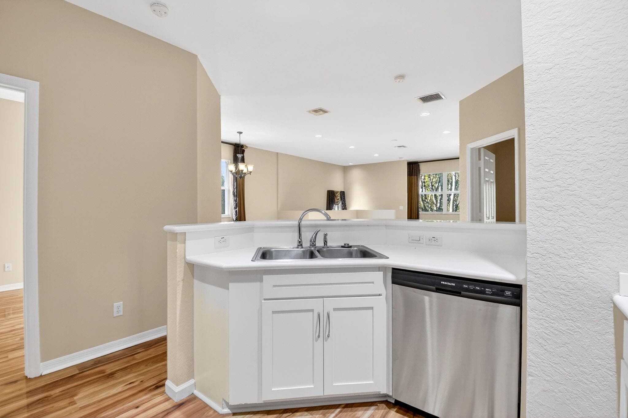 3134 Grandiflora Drive, Greenacres, FL 33467 17