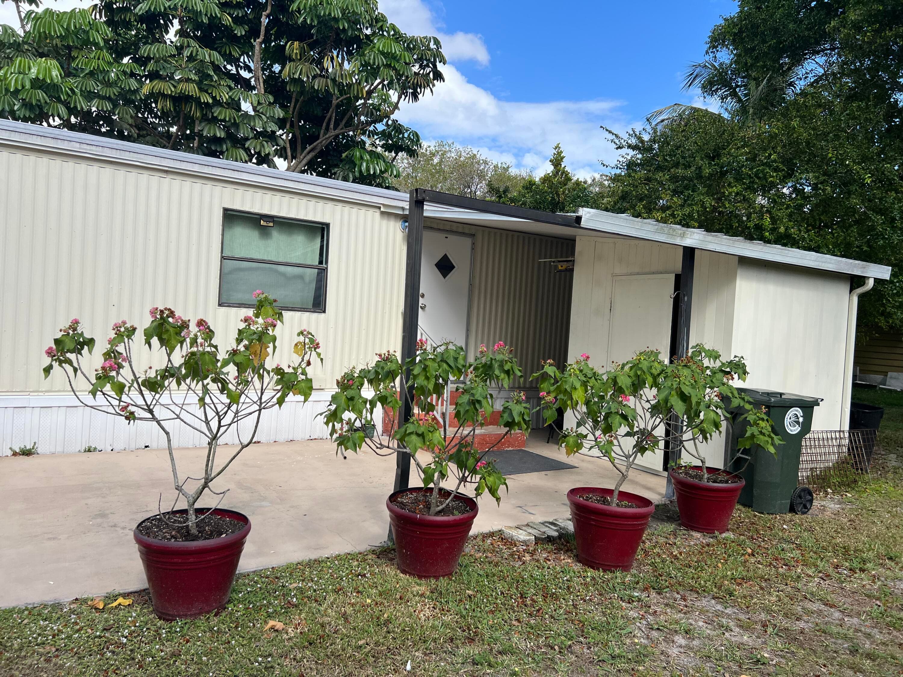 6730 NW 44th Way Lot T-18, Coconut Creek, FL 33073 9