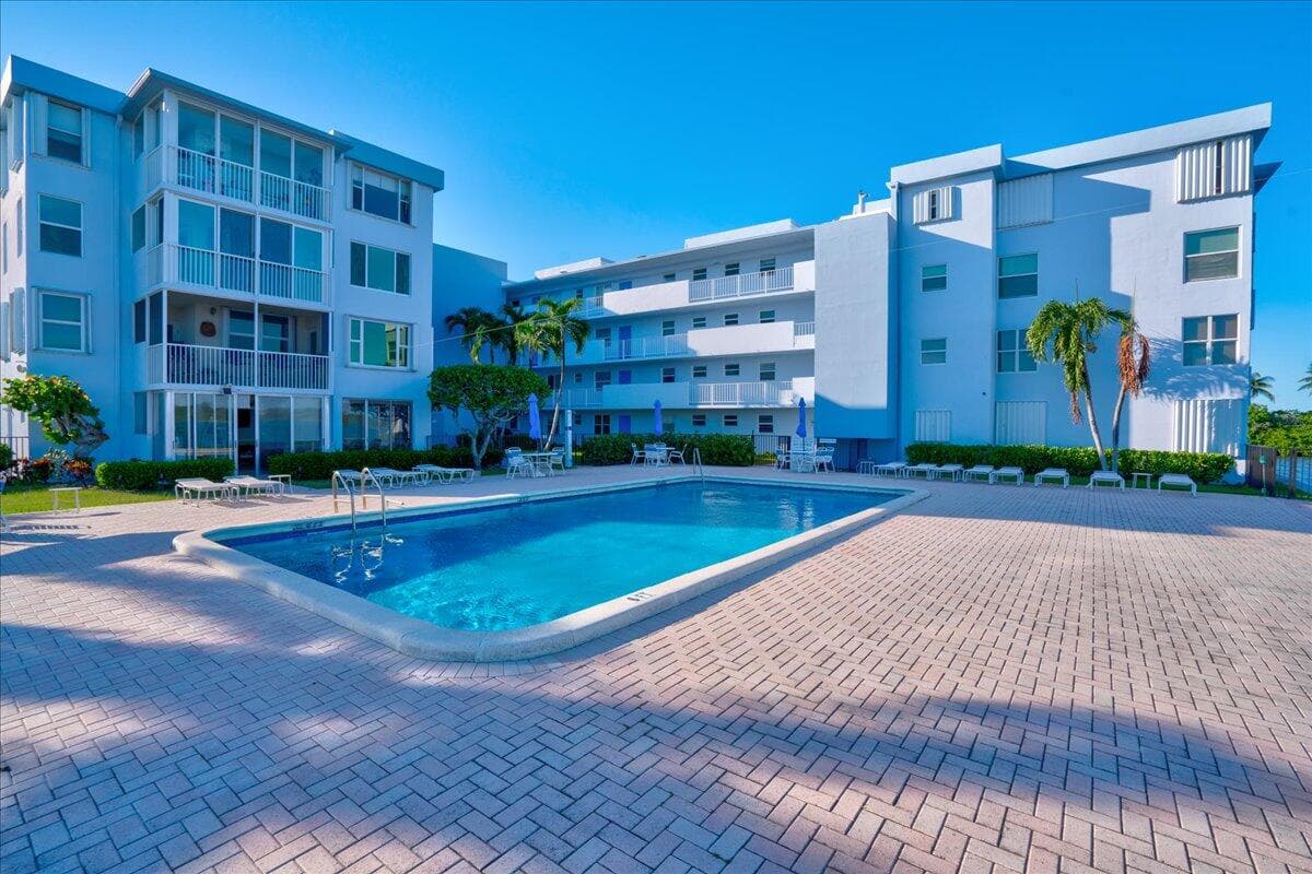 1810 New Palm Way 417, Boynton Beach, FL 33435 24
