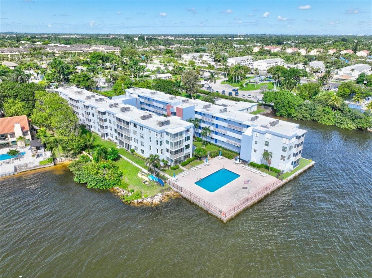 1810 New Palm Way 417, Boynton Beach, FL 33435 27