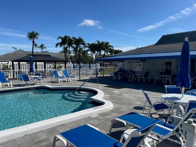 1157 S Drive Circle C, Delray Beach, FL 33445 19