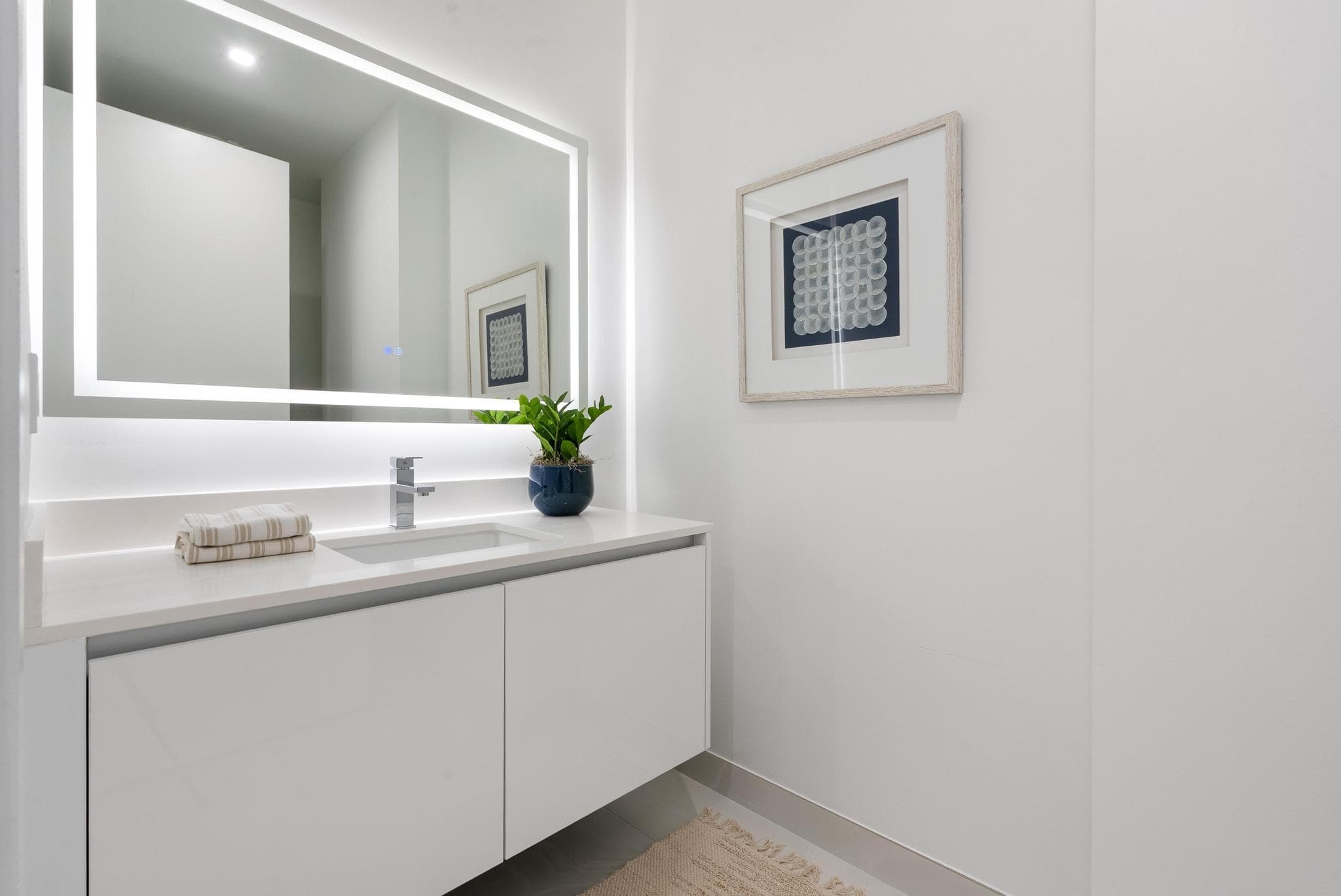 220 Lake Shore Drive 817, Lake Park, FL 33403 14