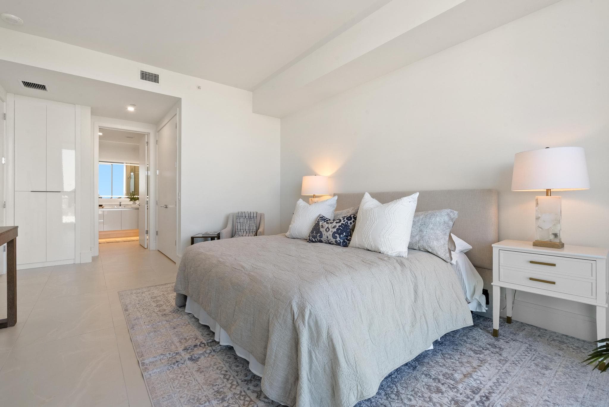 220 Lake Shore Drive 817, Lake Park, FL 33403 8