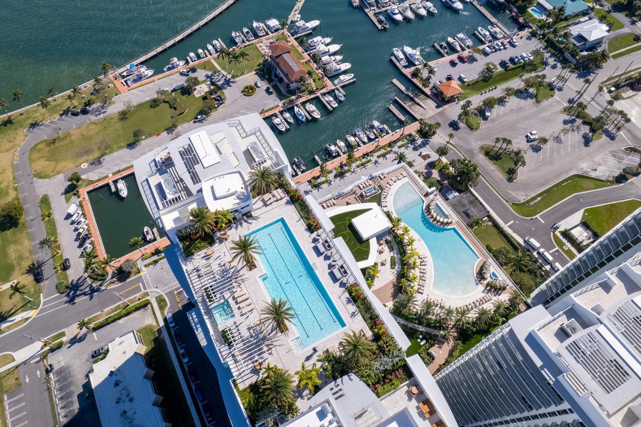 220 Lake Shore Drive 817, Lake Park, FL 33403 23