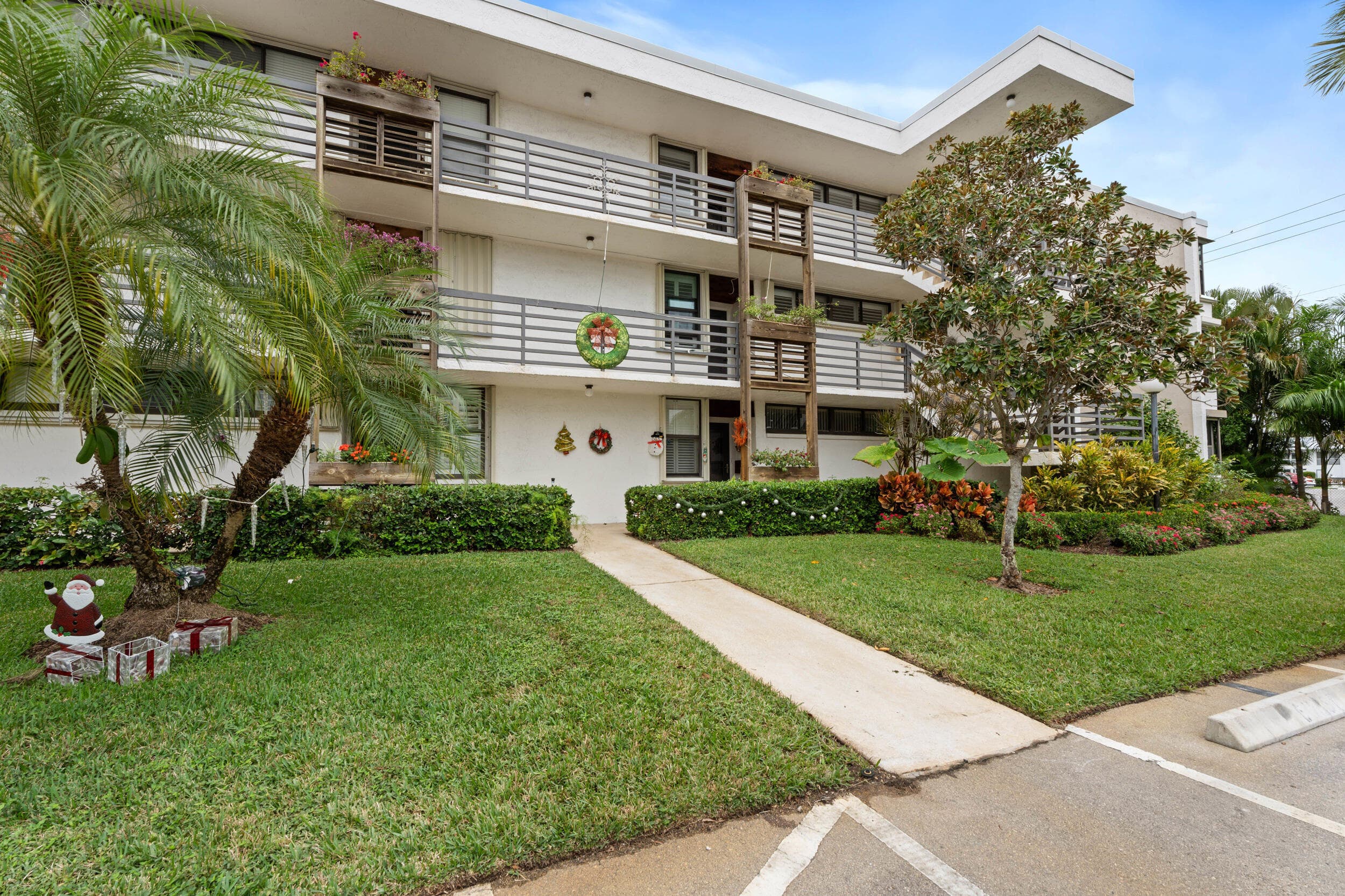 1950 SW Palm City Road 8-107, Stuart, FL 34994 8