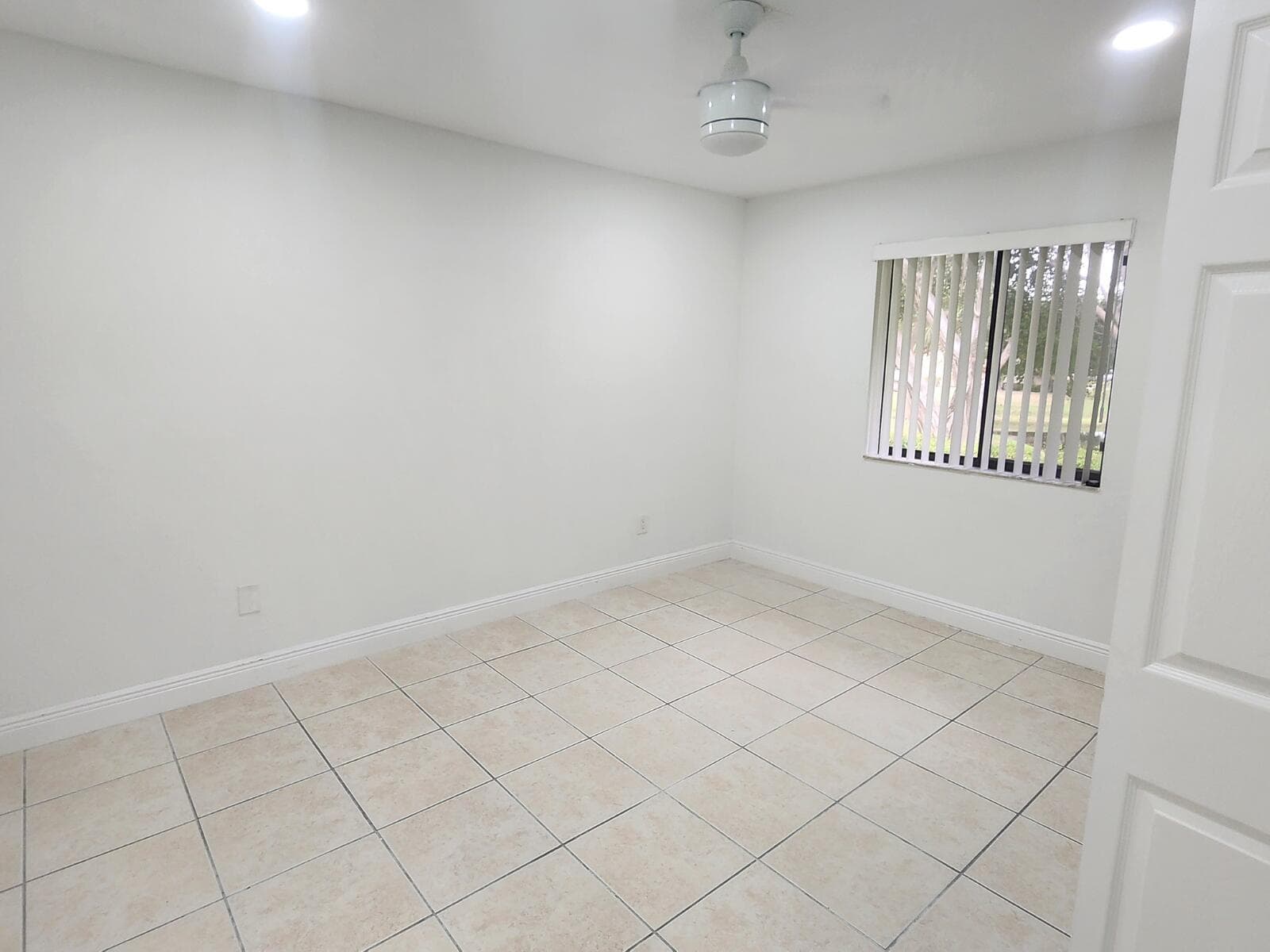 6013 10th Avenue N 208, Greenacres, FL 33463 14