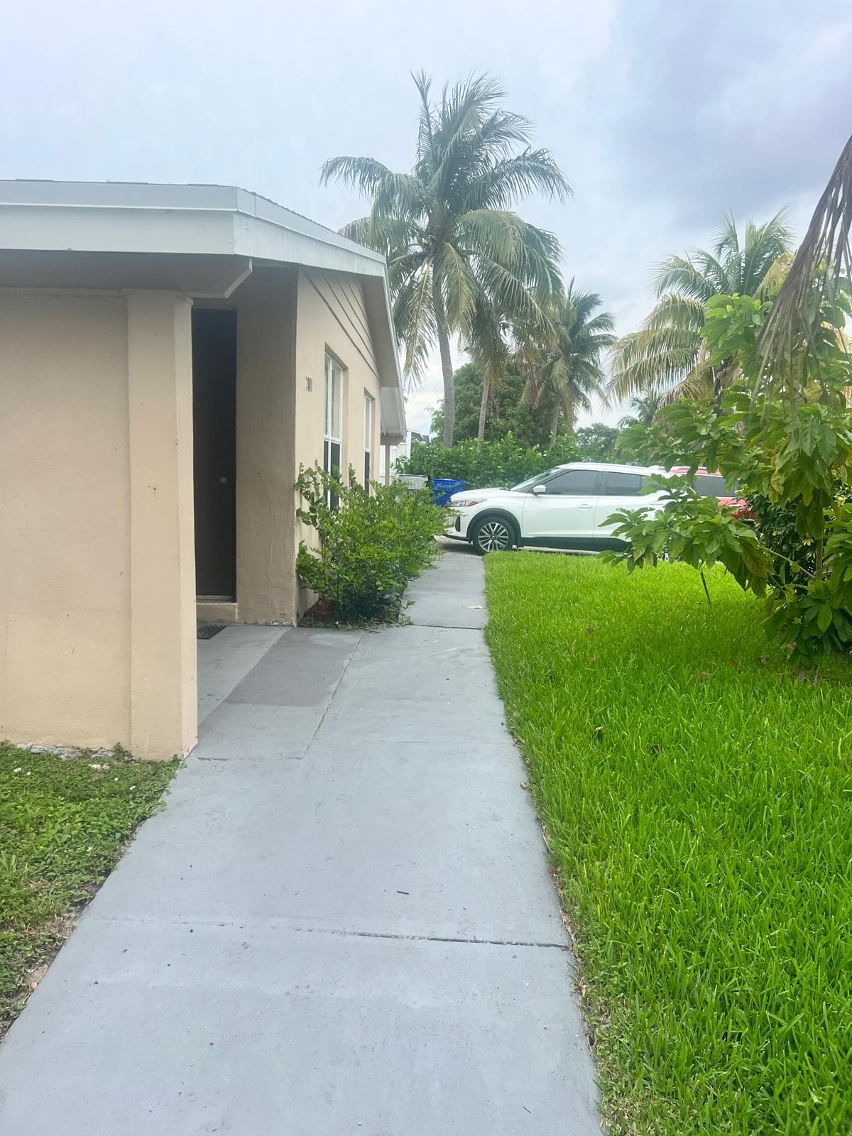 2001 NE 2nd Terrace, Pompano Beach, FL 33060 3