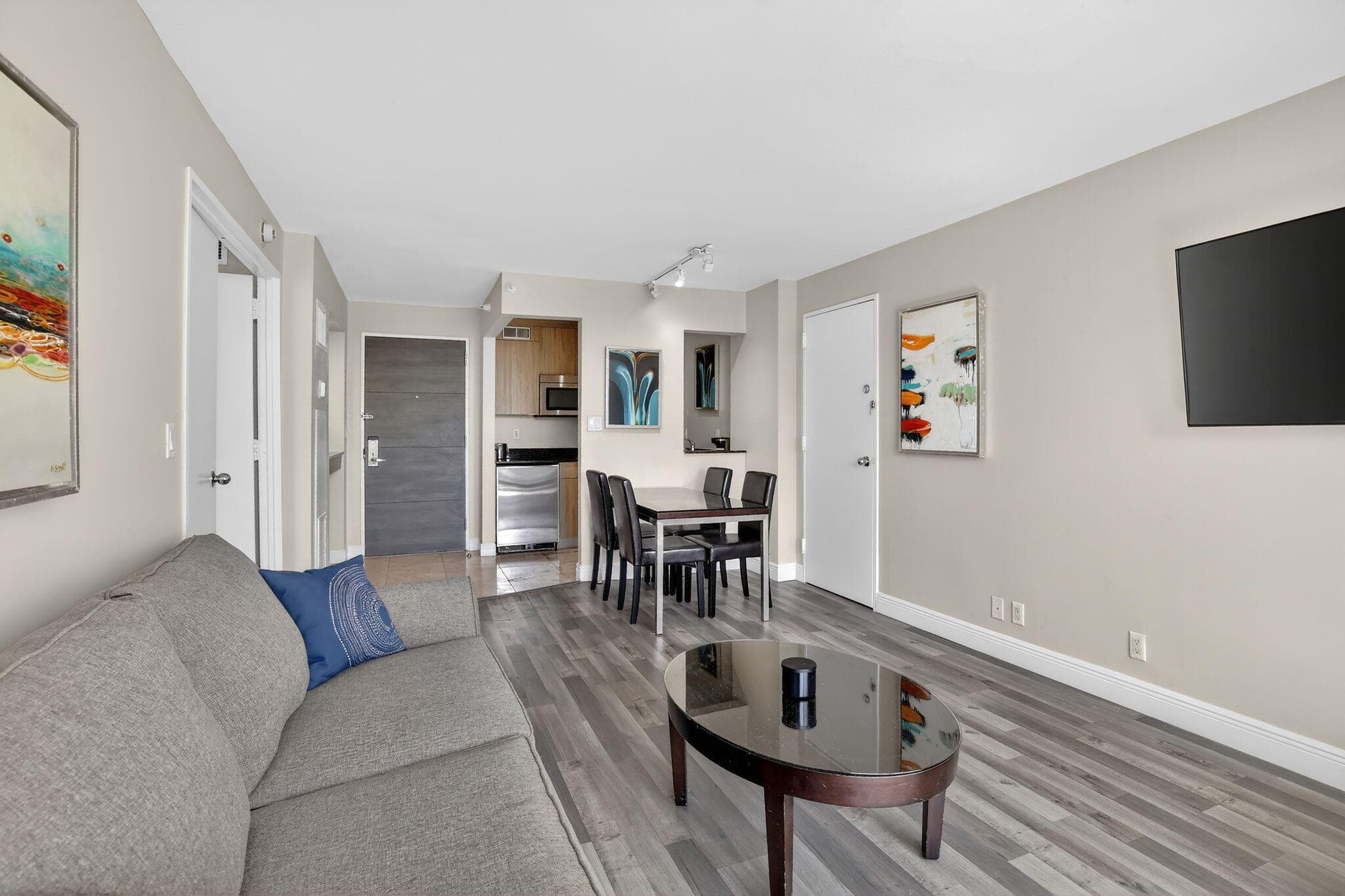 2670 E Sunrise Boulevard 320, Fort Lauderdale, FL 33304 11