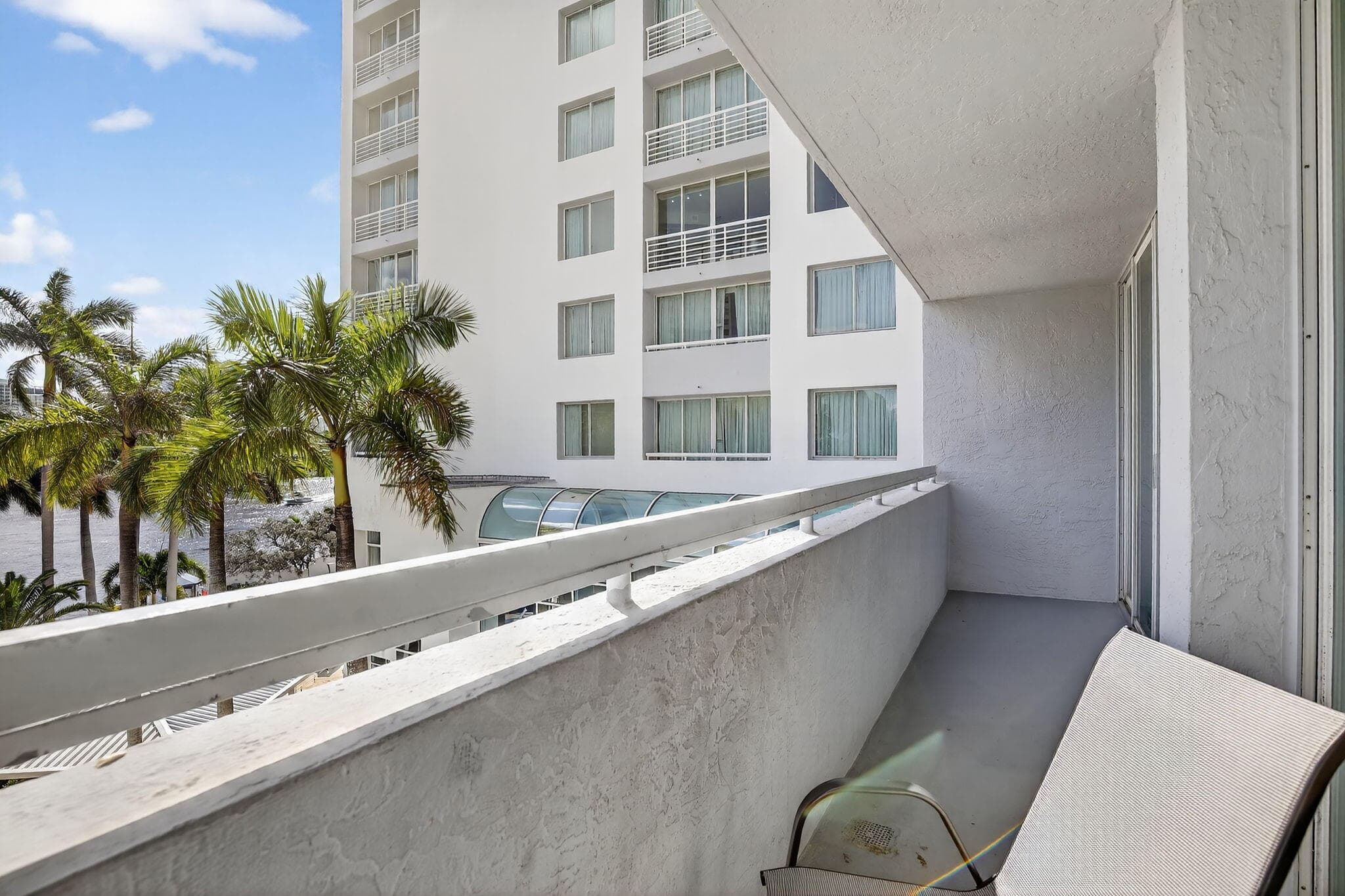 2670 E Sunrise Boulevard 320, Fort Lauderdale, FL 33304 14