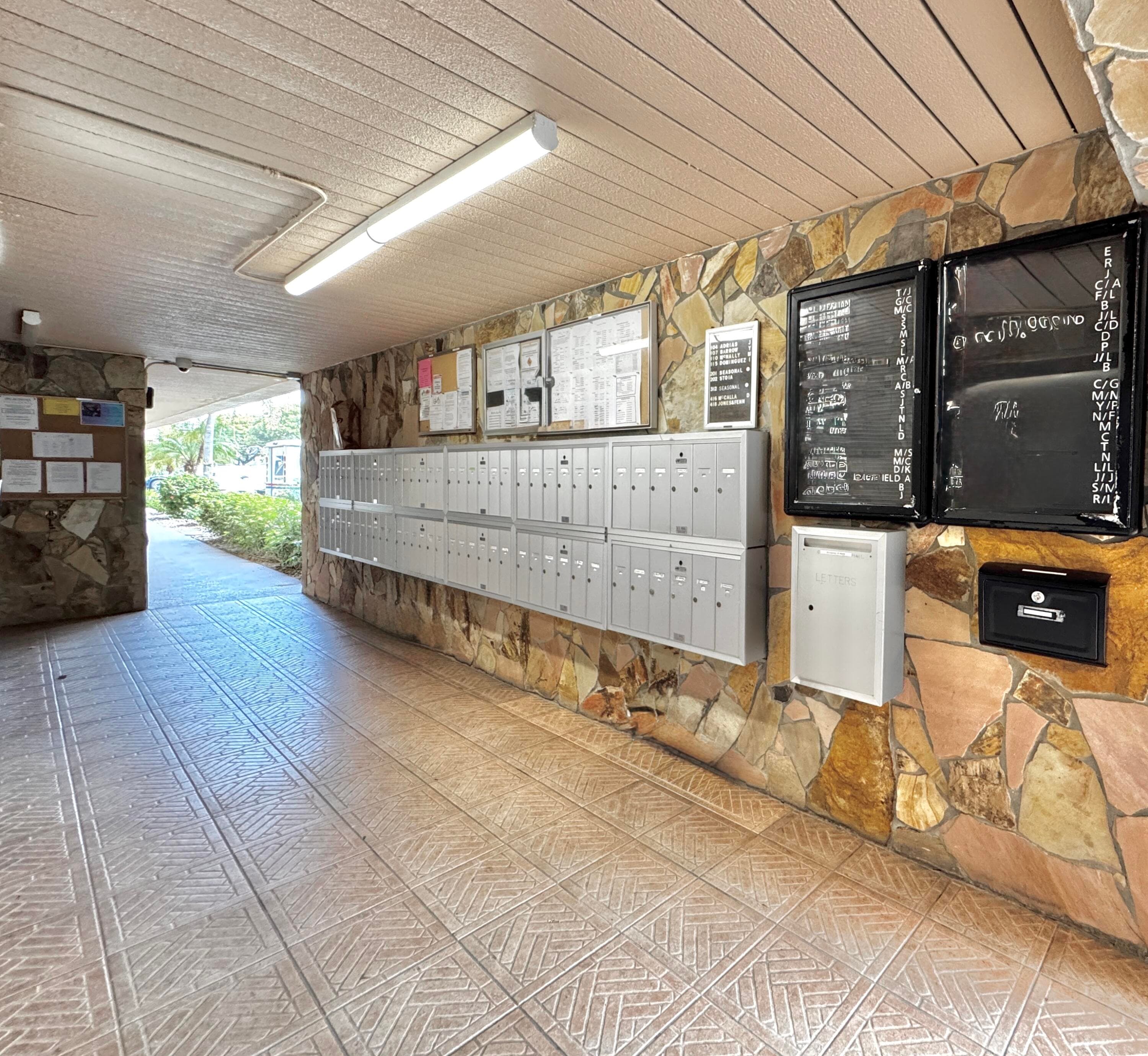 2515 NE 2nd Court 315, Boynton Beach, FL 33435 32