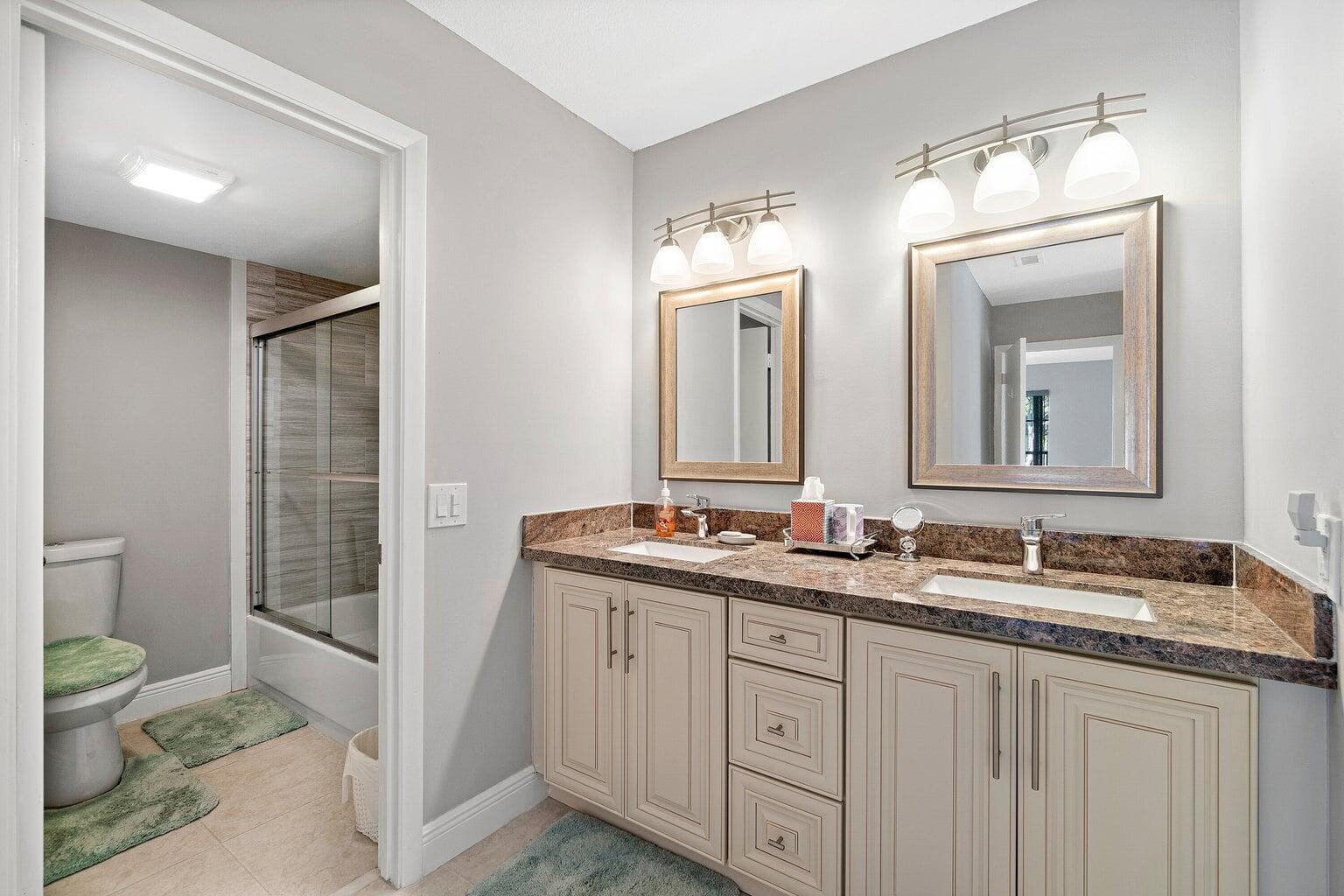 21863 Arriba Real 8-k, Boca Raton, FL 33433 15