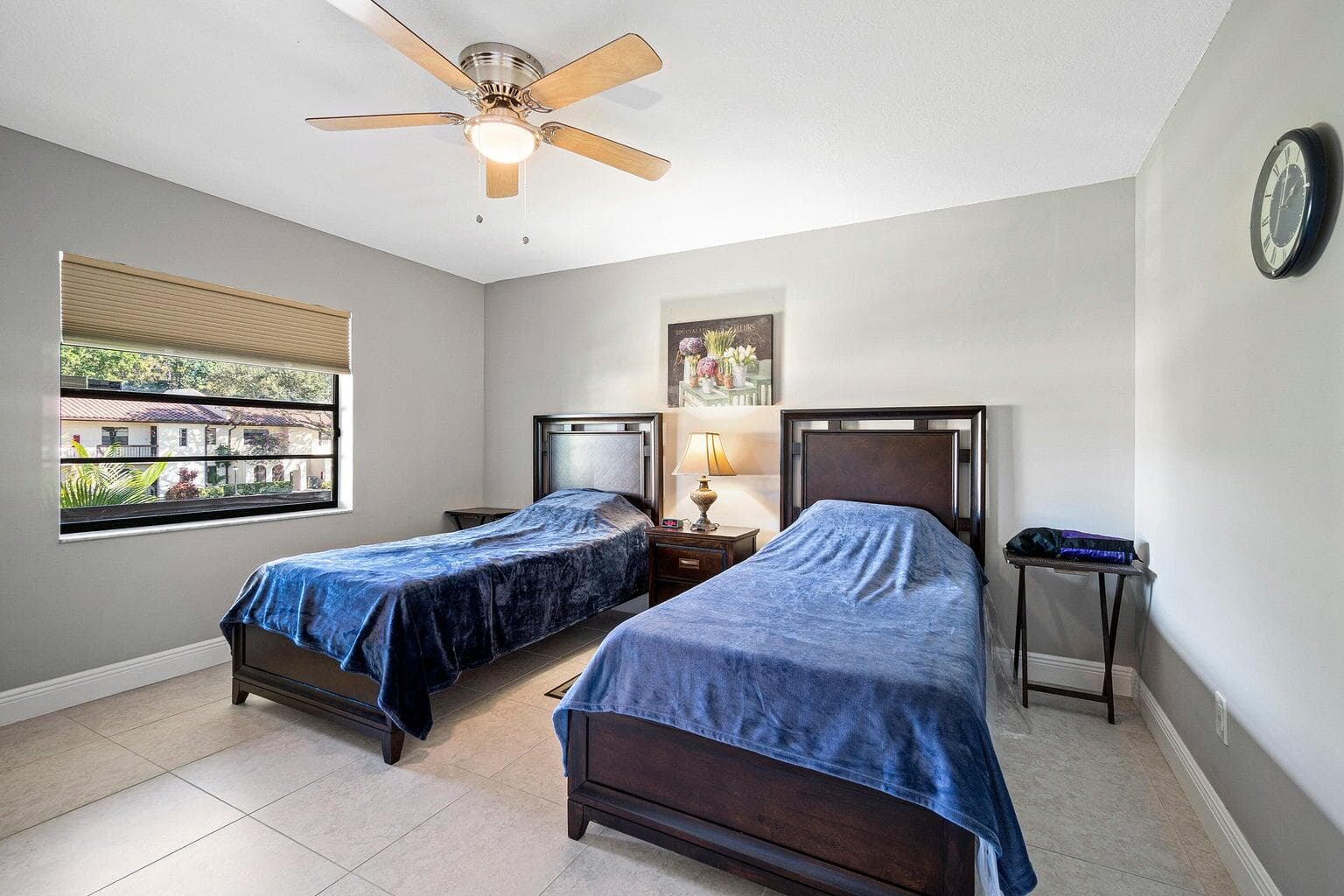 21863 Arriba Real 8-k, Boca Raton, FL 33433 18