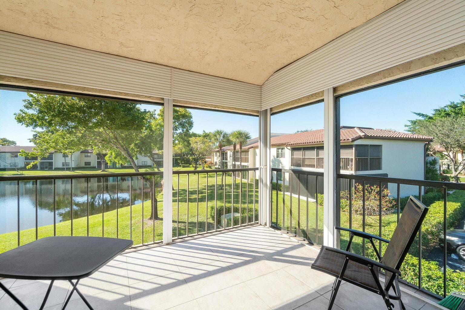 21863 Arriba Real 8-k, Boca Raton, FL 33433 21