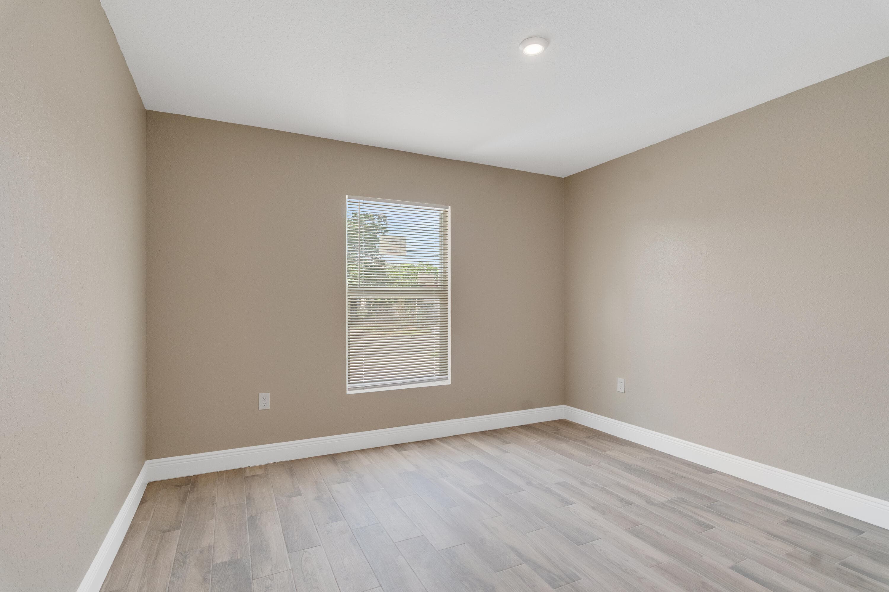 1405 Avenue G Apt A, Fort Pierce, FL 34950 15