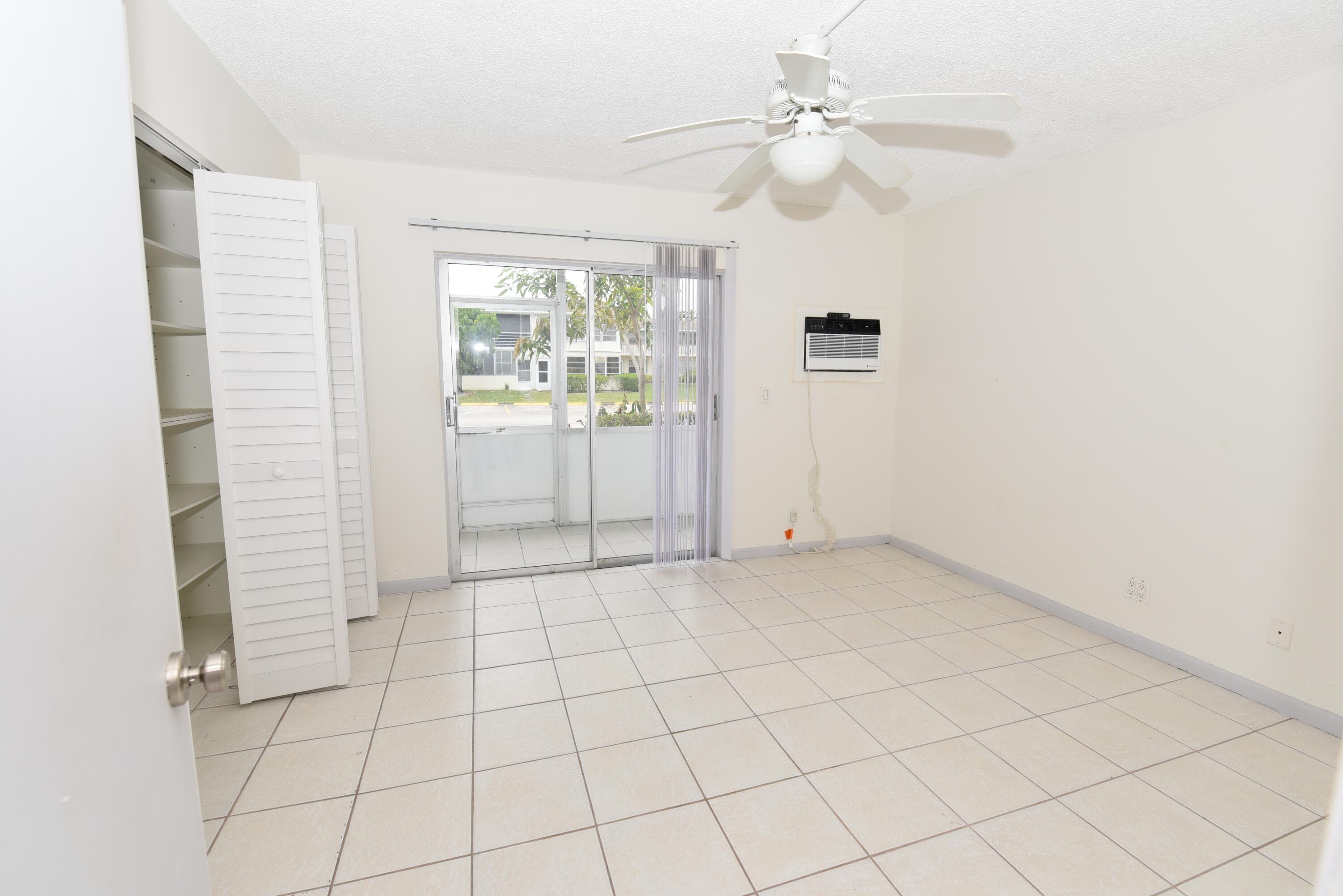 164 Andover G, West Palm Beach, FL 33417 10