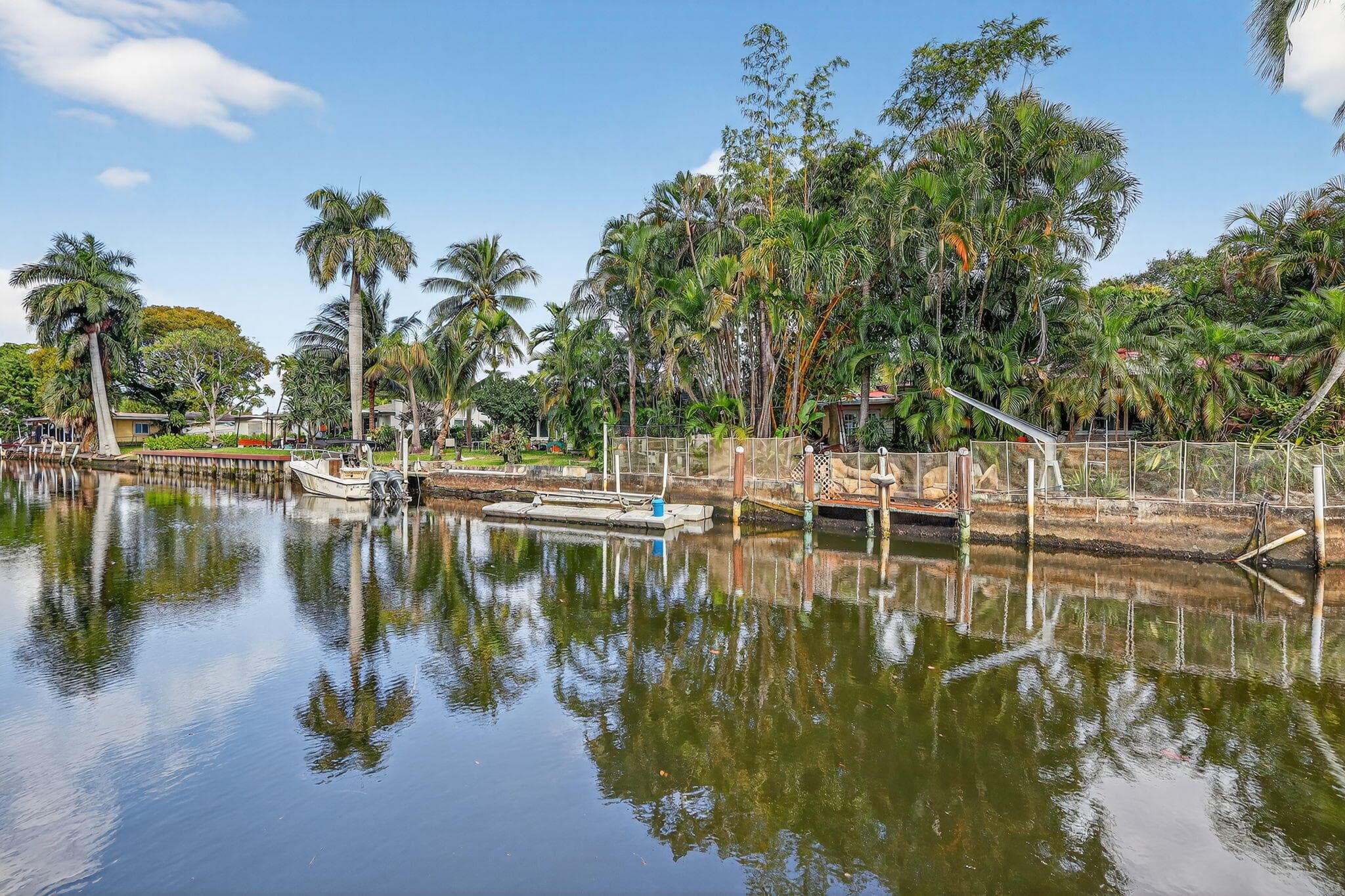 4540 SW 28th Terrace, Dania Beach, FL 33312