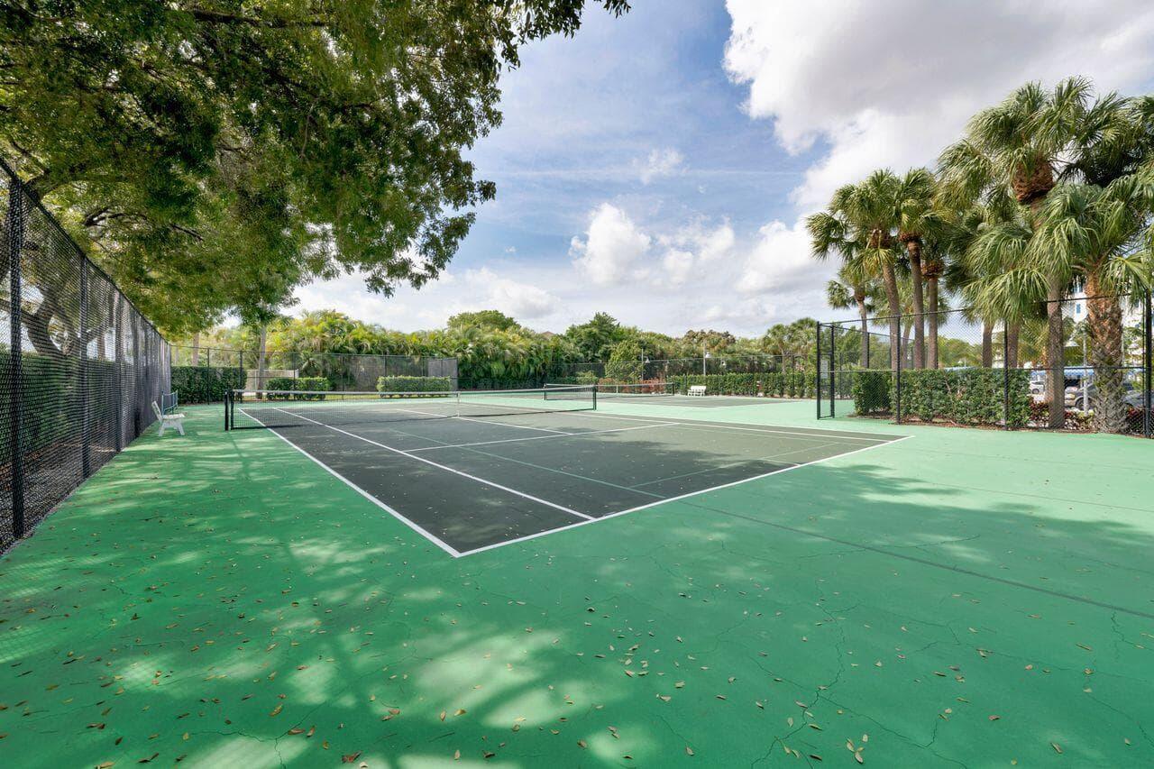 814 Bay Colony Drive S, Juno Beach, FL 33408 31