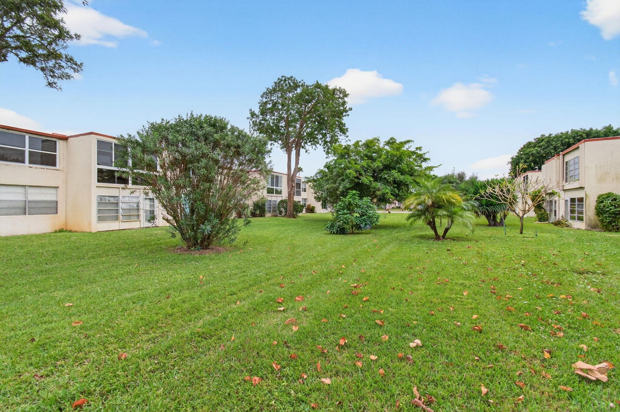 10 Willowbrook 205, Delray Beach, FL 33446 60