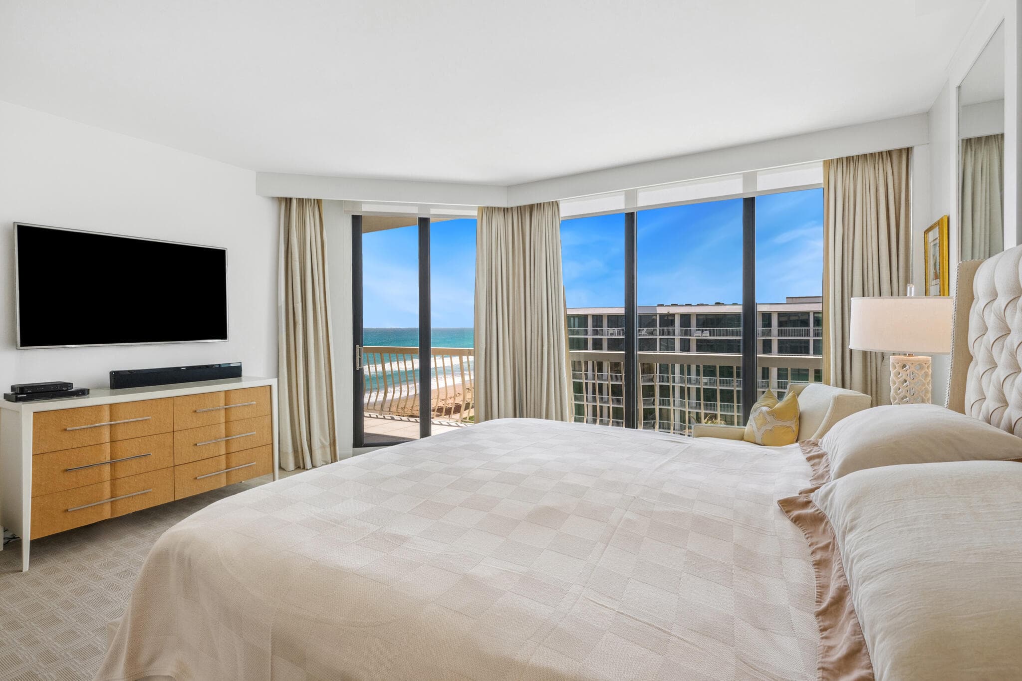 2100 S Ocean Boulevard Ph 607n, Palm Beach, FL 33480 16