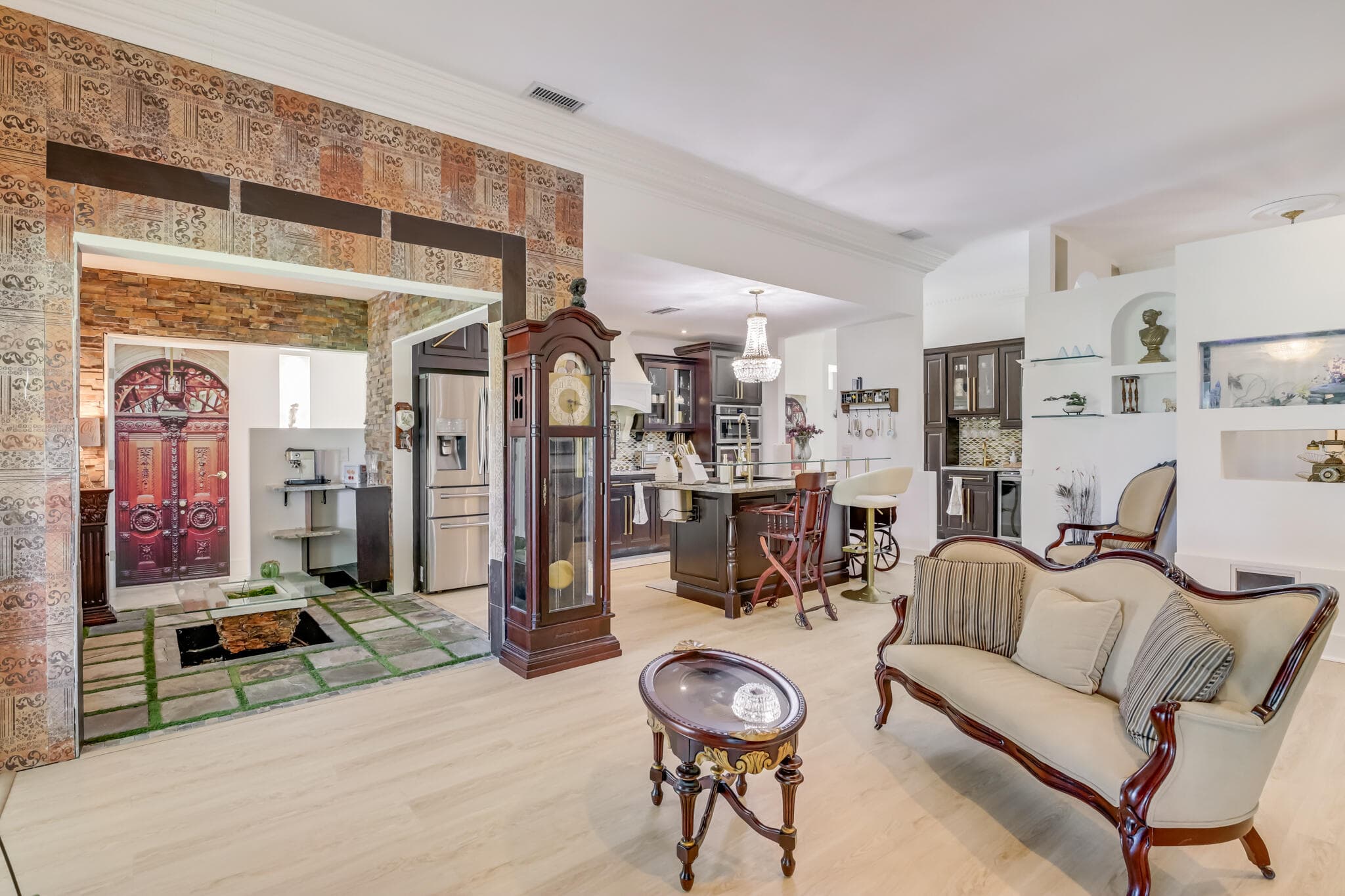 6590 Fountains Circle, Lake Worth, FL 33467 11