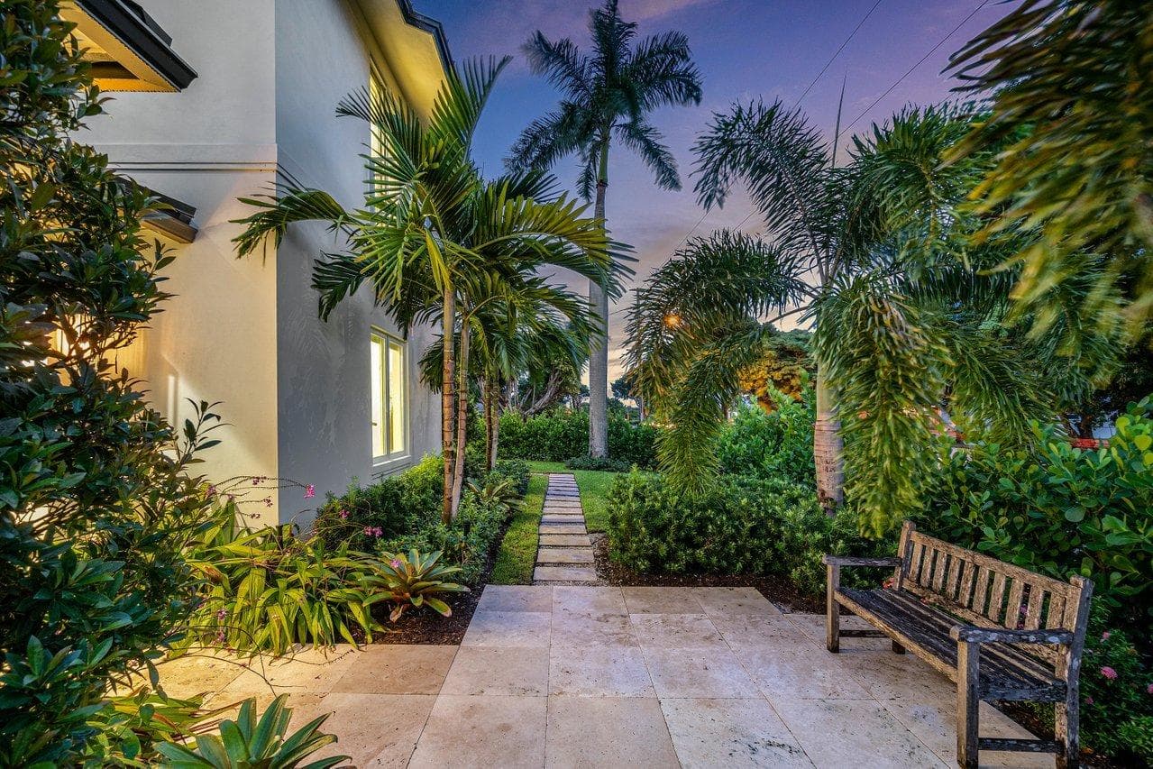 217 Gulfstream Boulevard, Boynton Beach, FL 33435 55