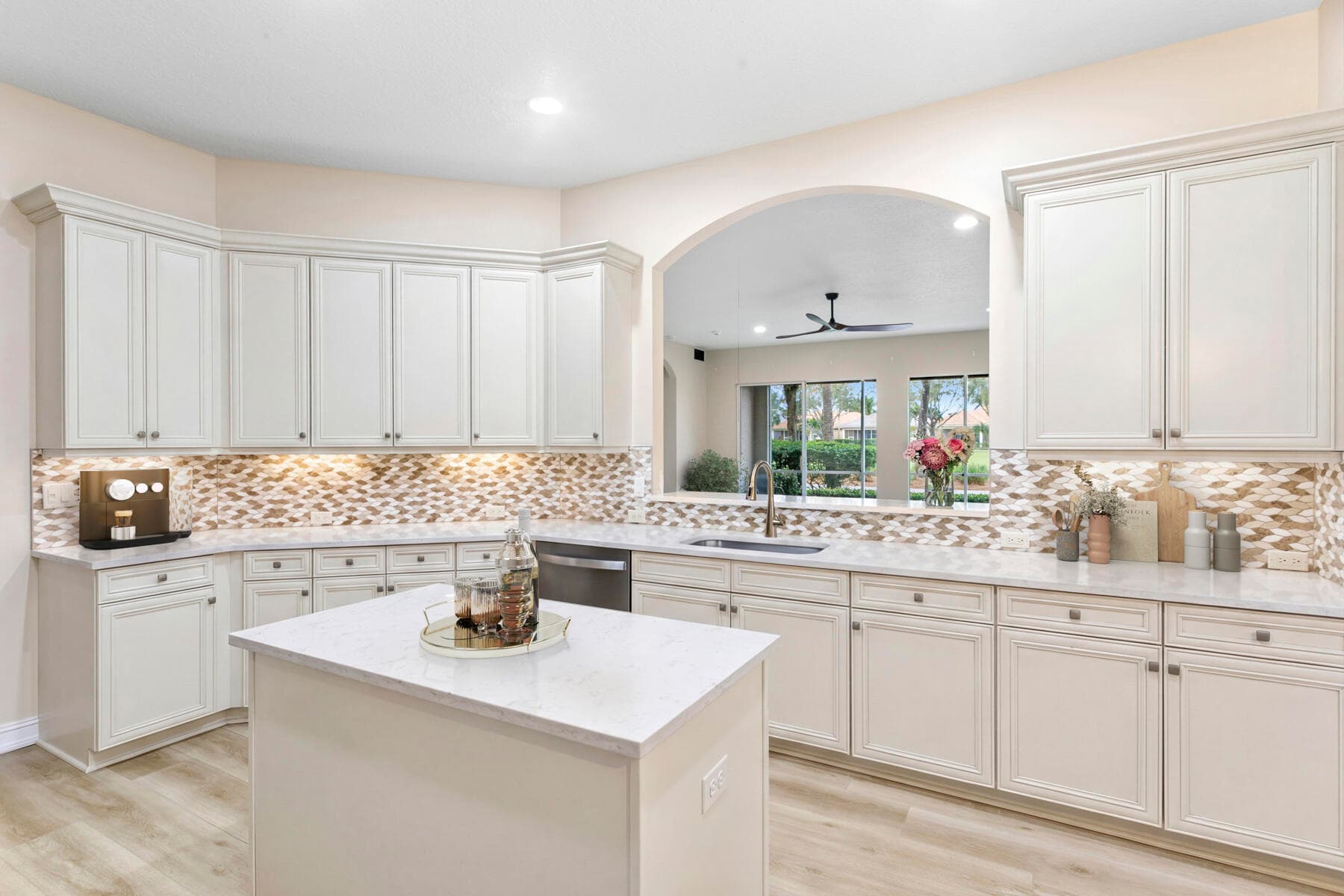 10263 Orchid Reserve Drive 21b, FL 33412 6
