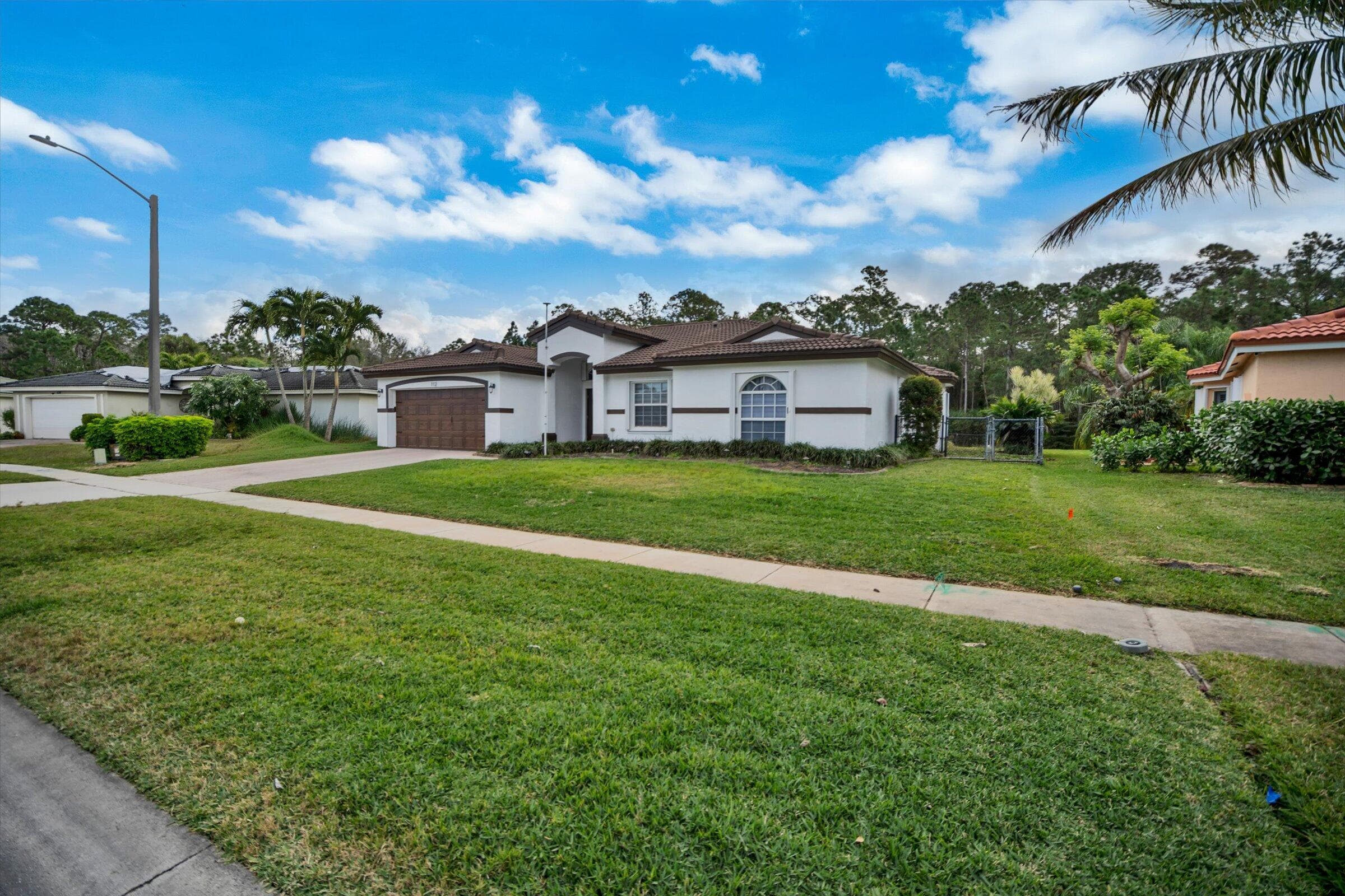 112 Cocoplum Circle, Royal Palm Beach, FL 33411 2