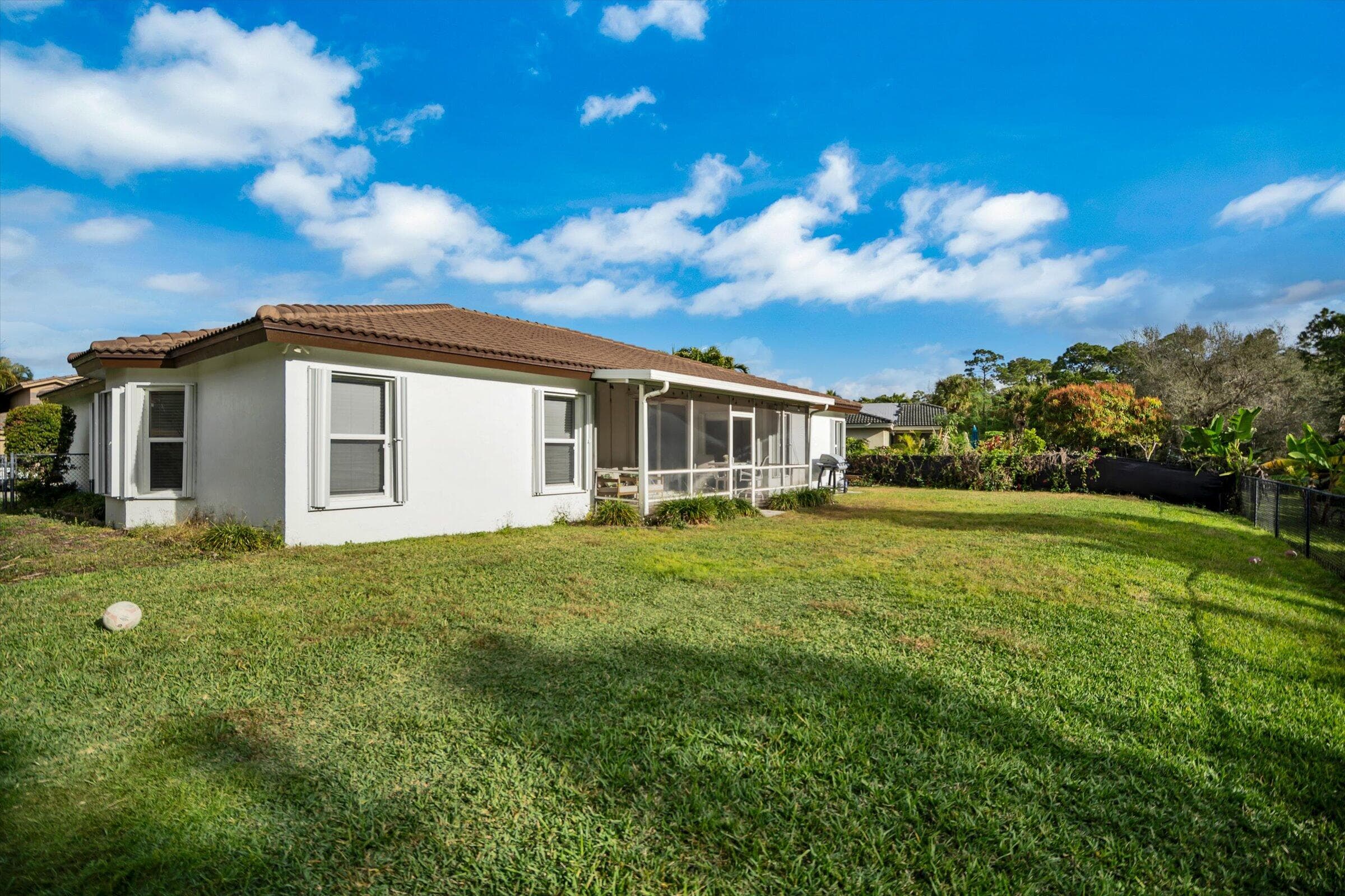 112 Cocoplum Circle, Royal Palm Beach, FL 33411 7