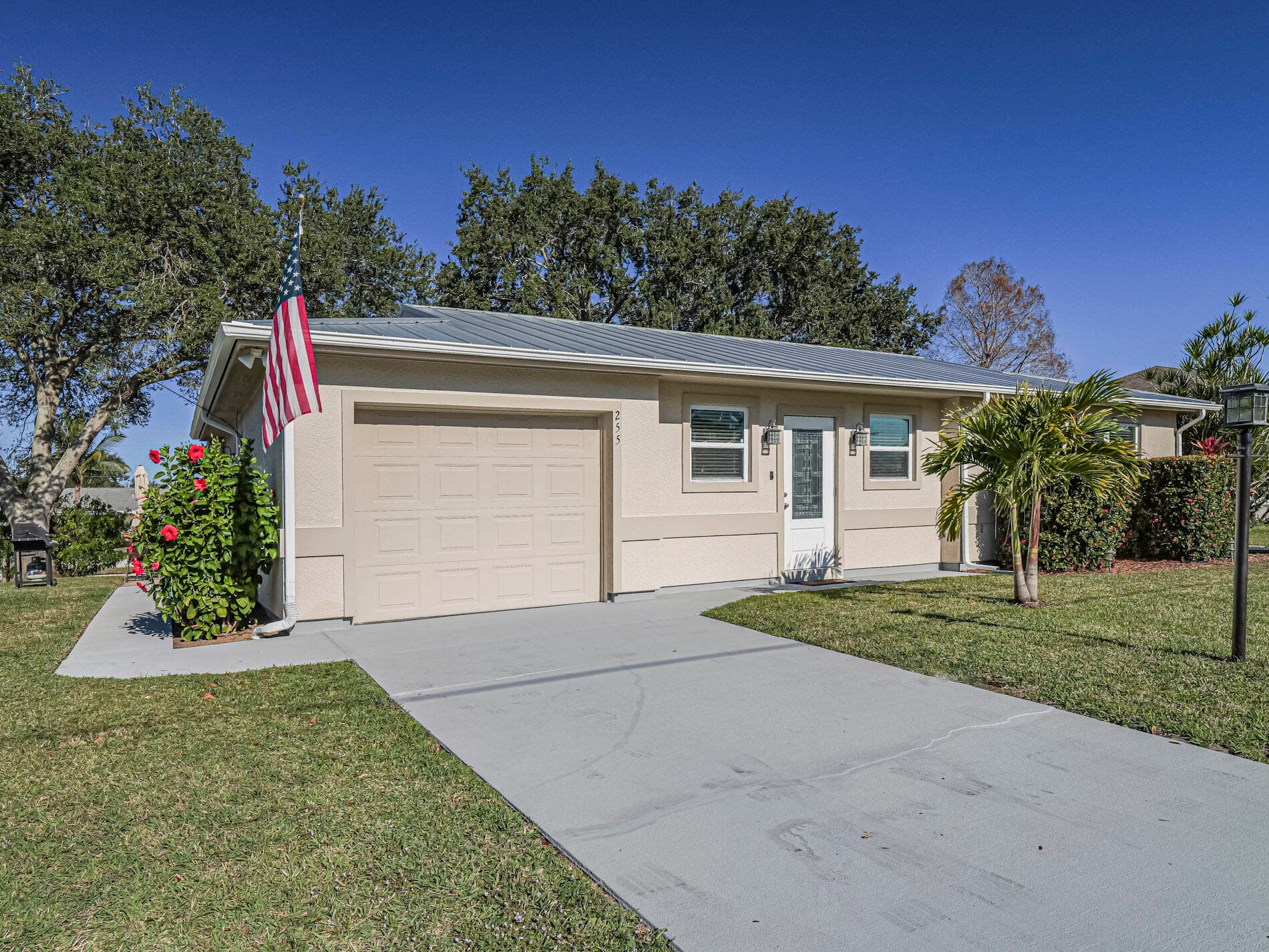 255 Joy Haven Drive, Sebastian, FL 32958 33