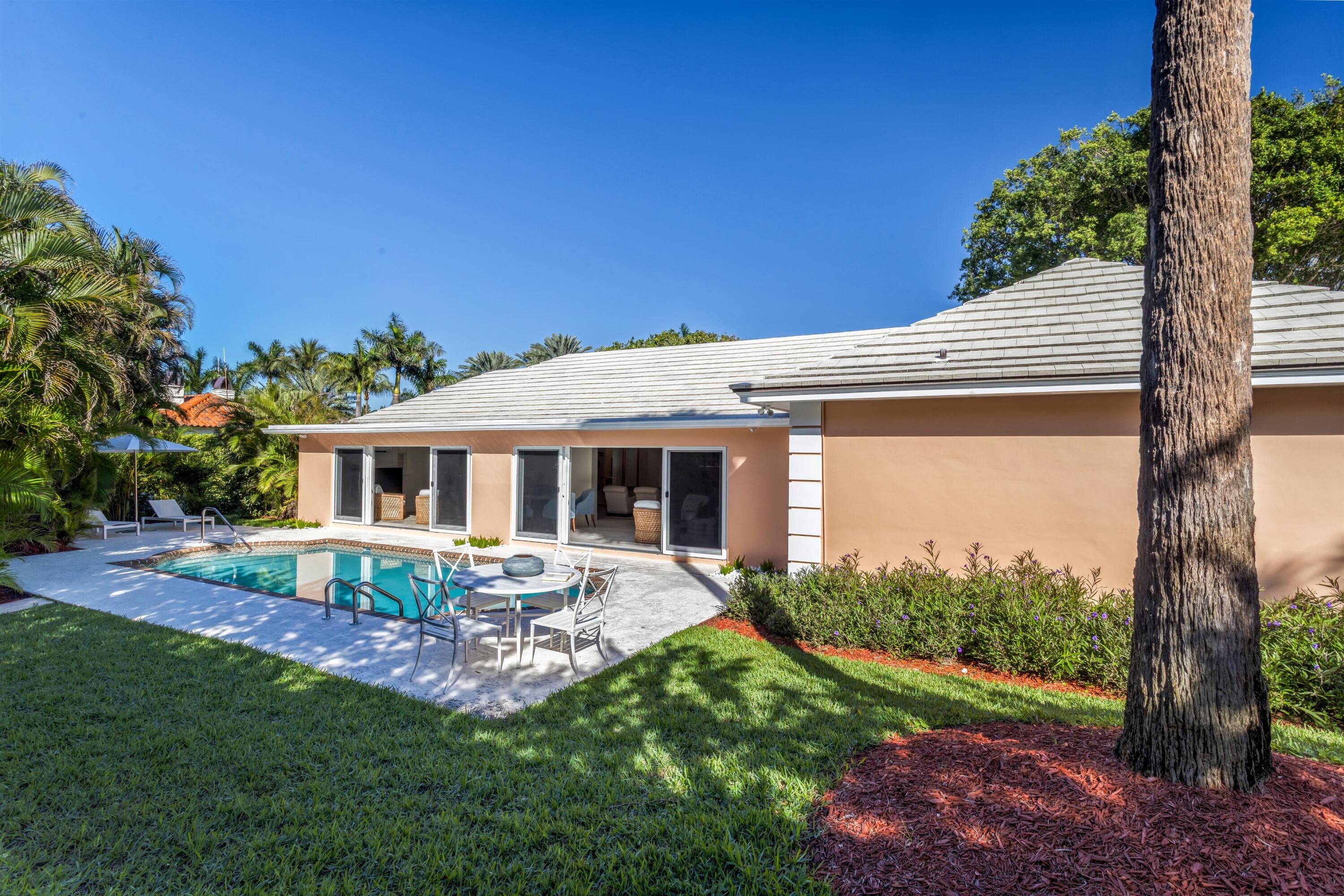 124 Woodbridge Road, Palm Beach, FL 33480 31