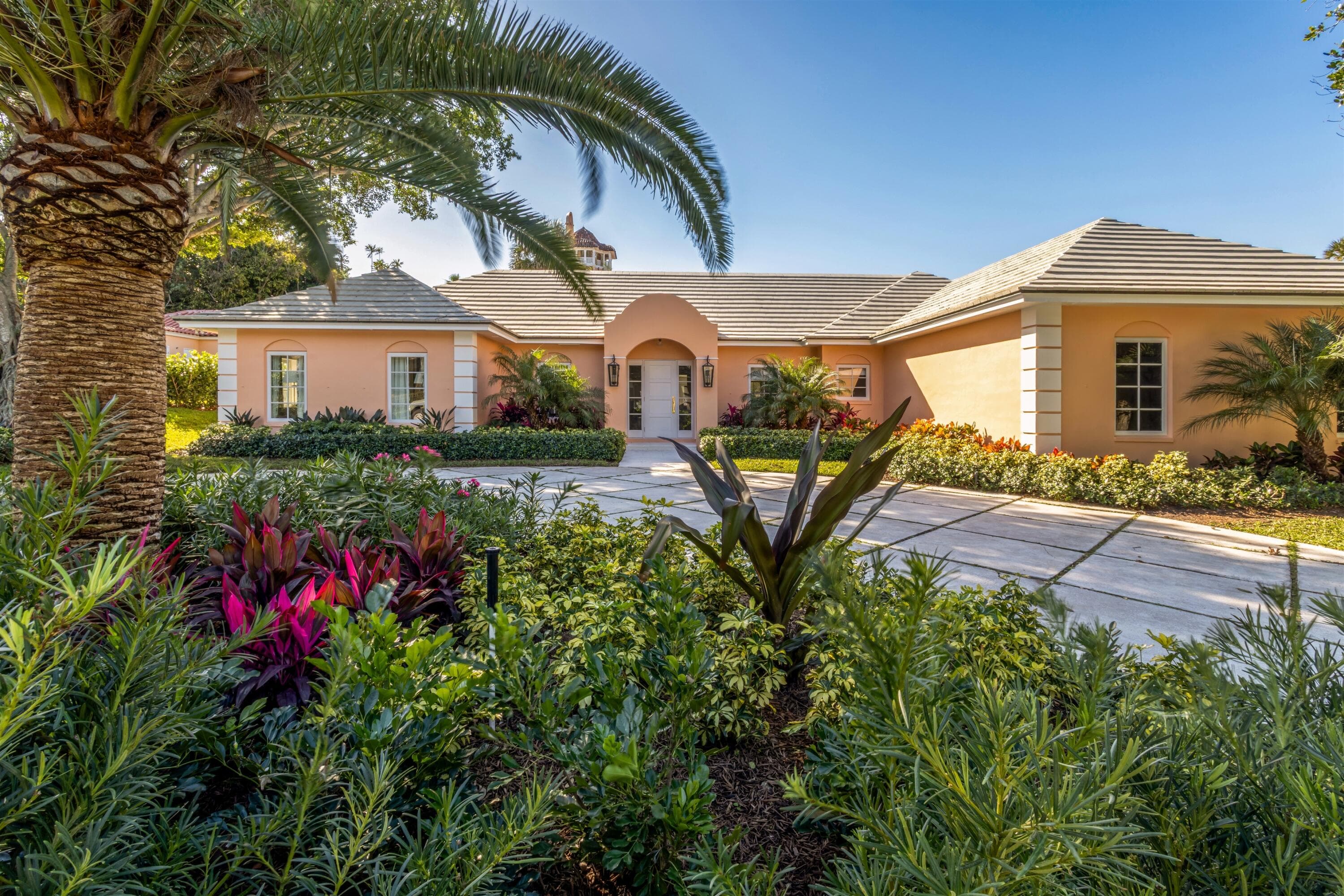 124 Woodbridge Road, Palm Beach, FL 33480 4