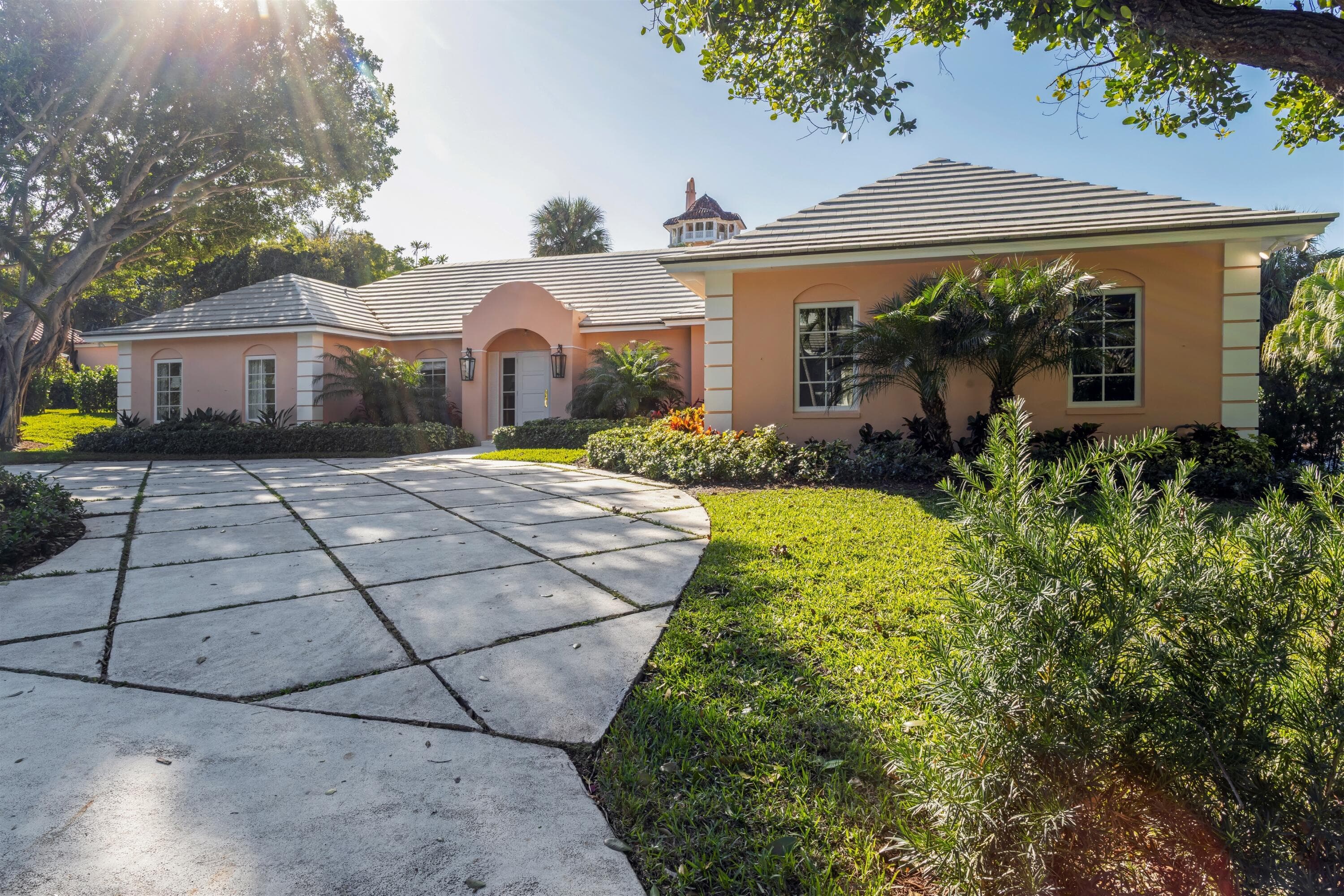 124 Woodbridge Road, Palm Beach, FL 33480 3